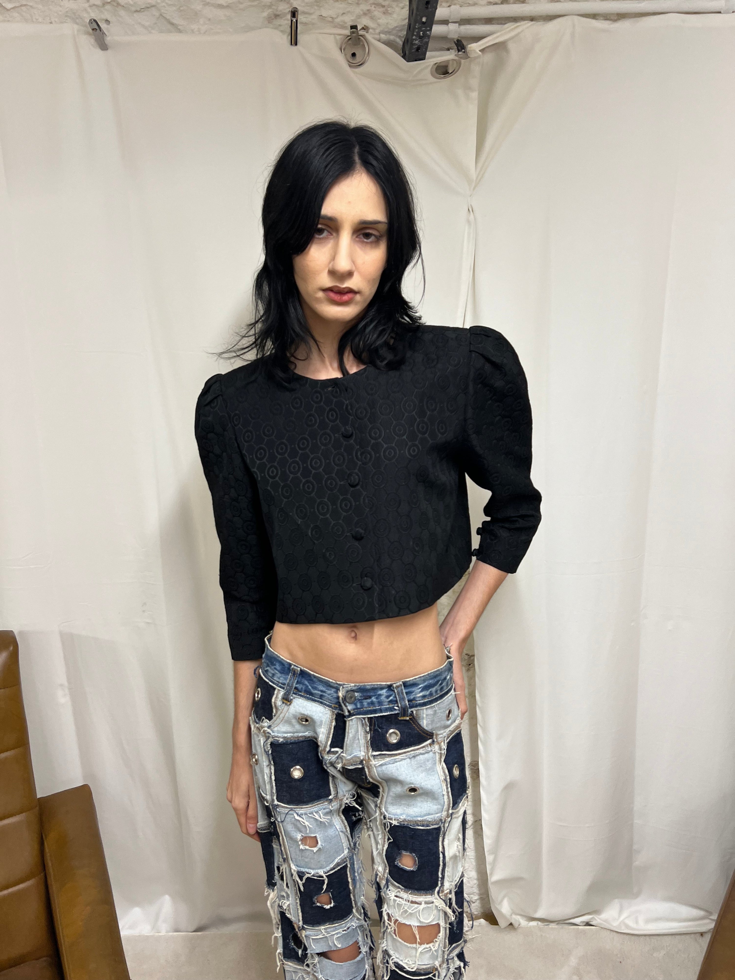 Cropped black jacket