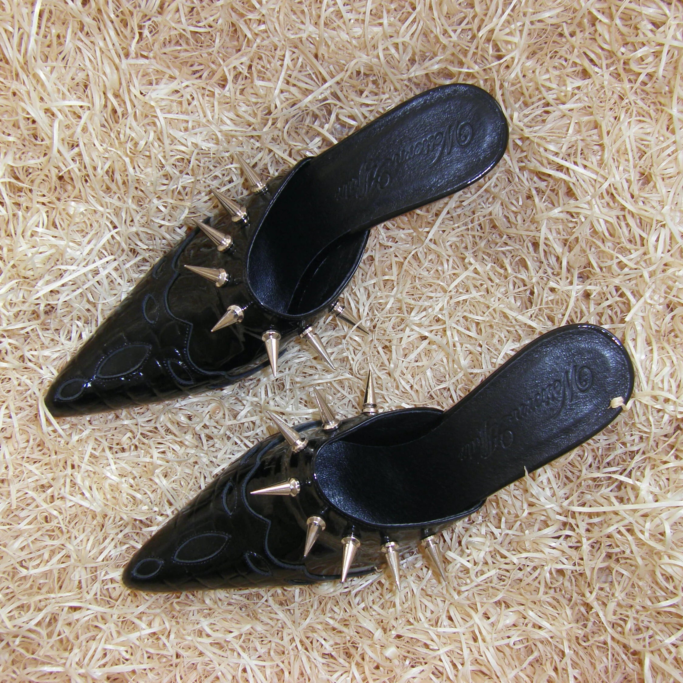 Cowgirl mules blackout
