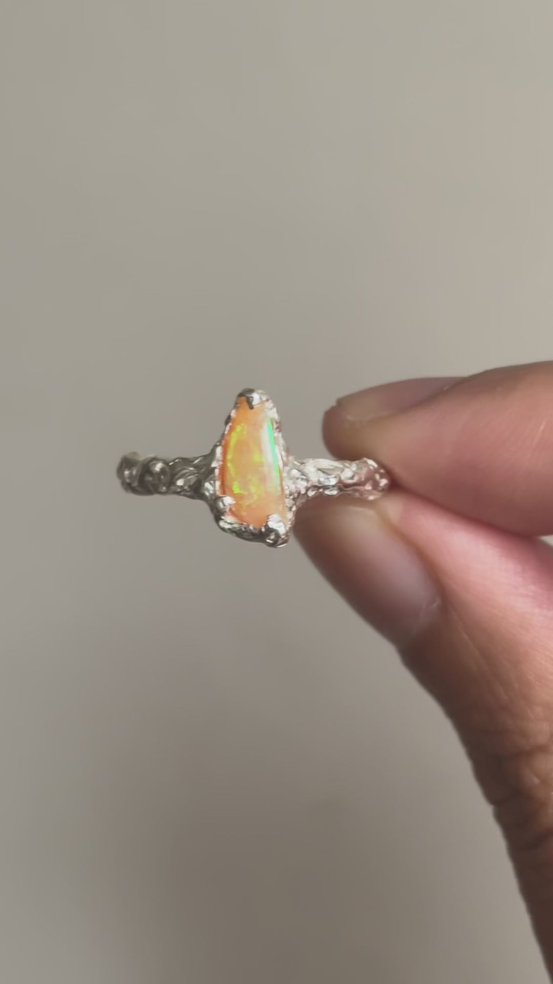 Itty bitty ring - silver/size p