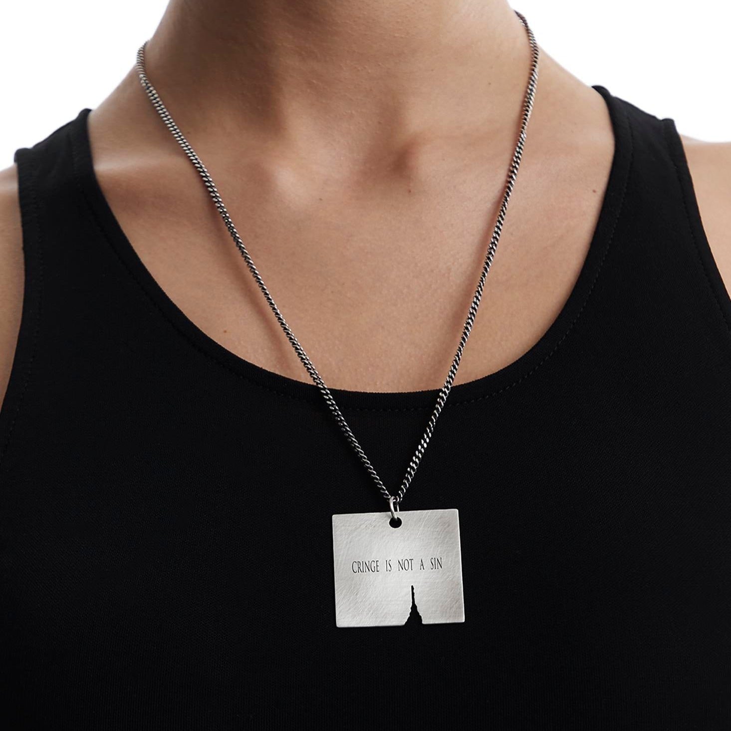 Cringe pendant