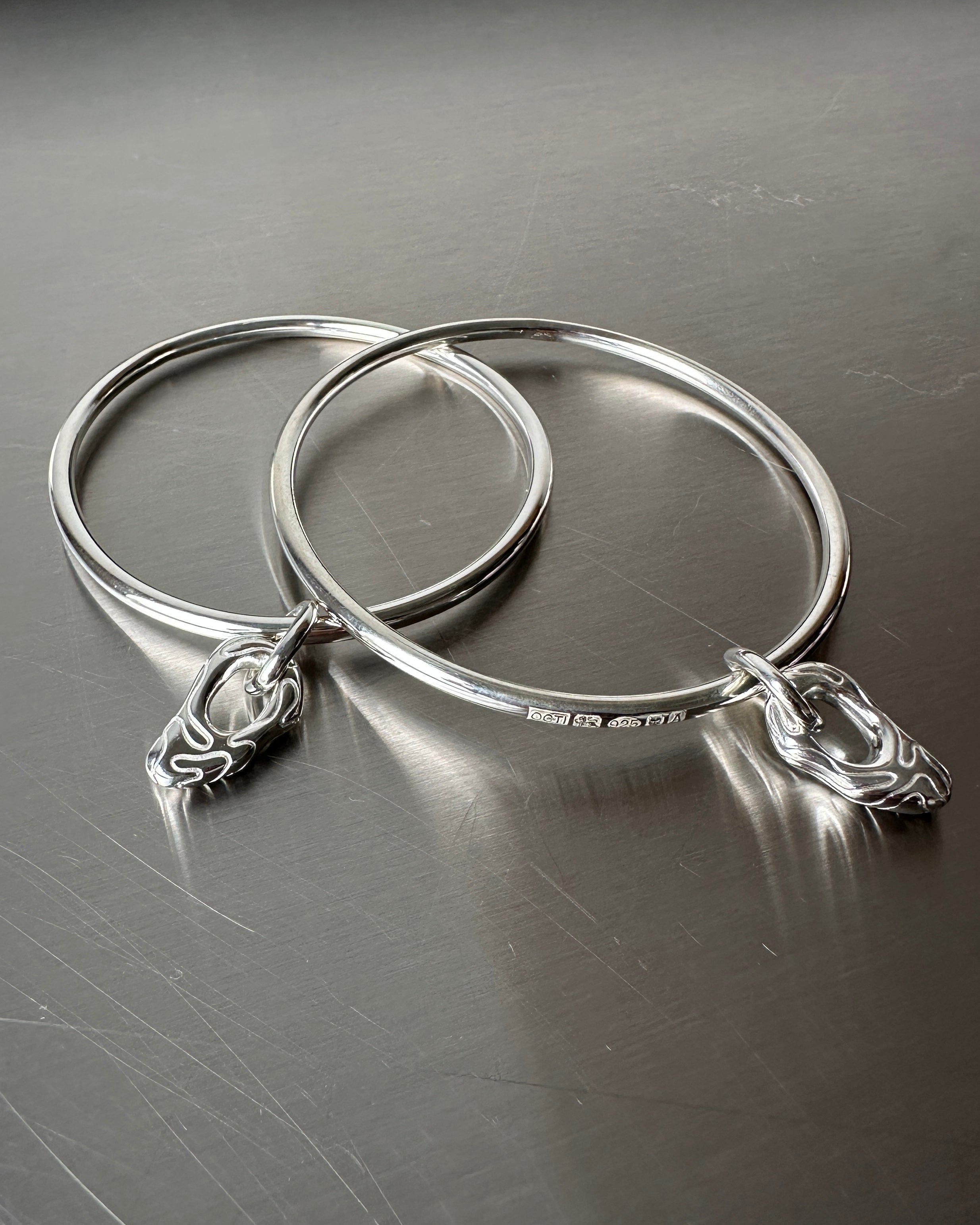 Island bangle