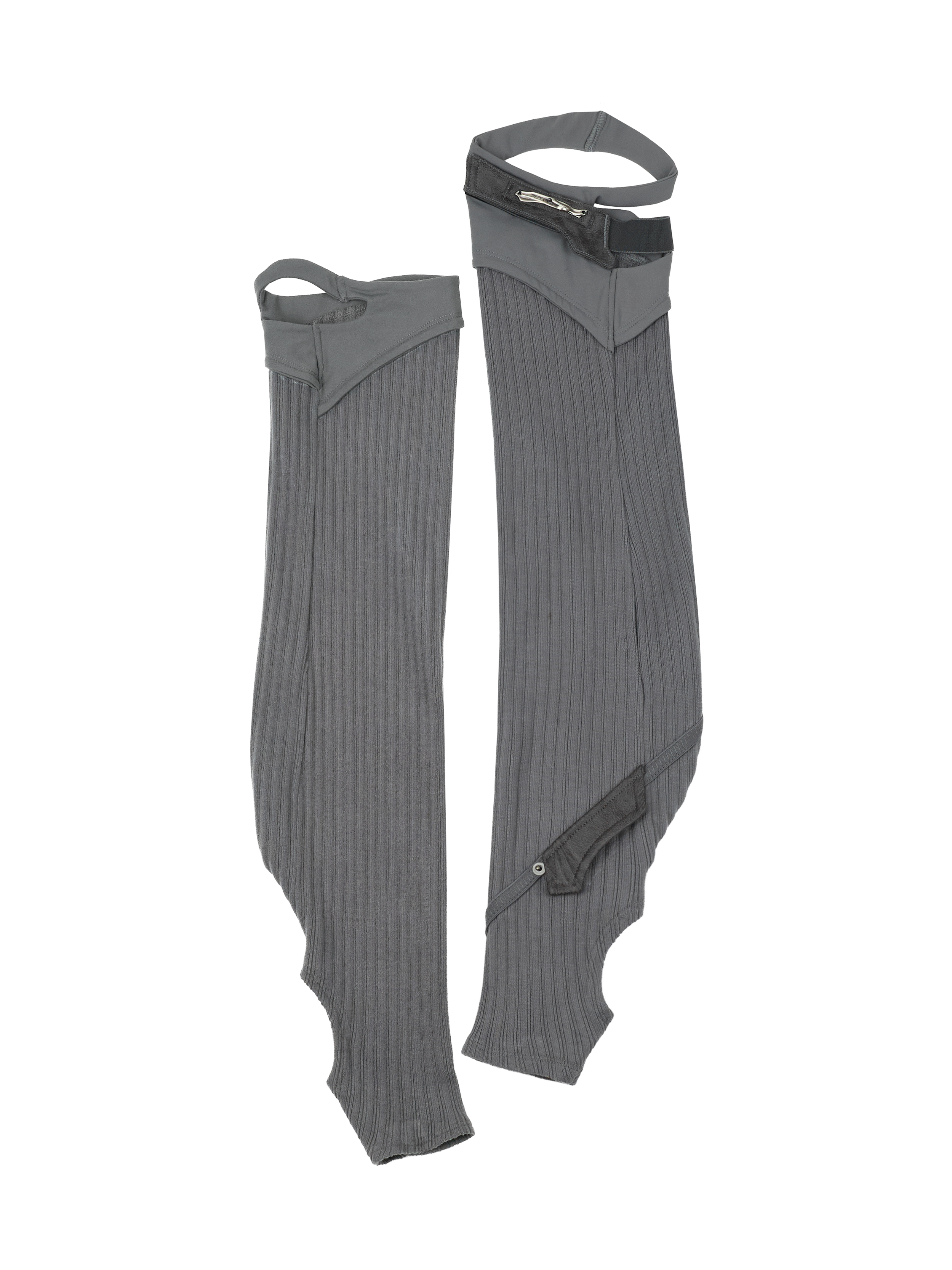 Asymmetric leg warmer