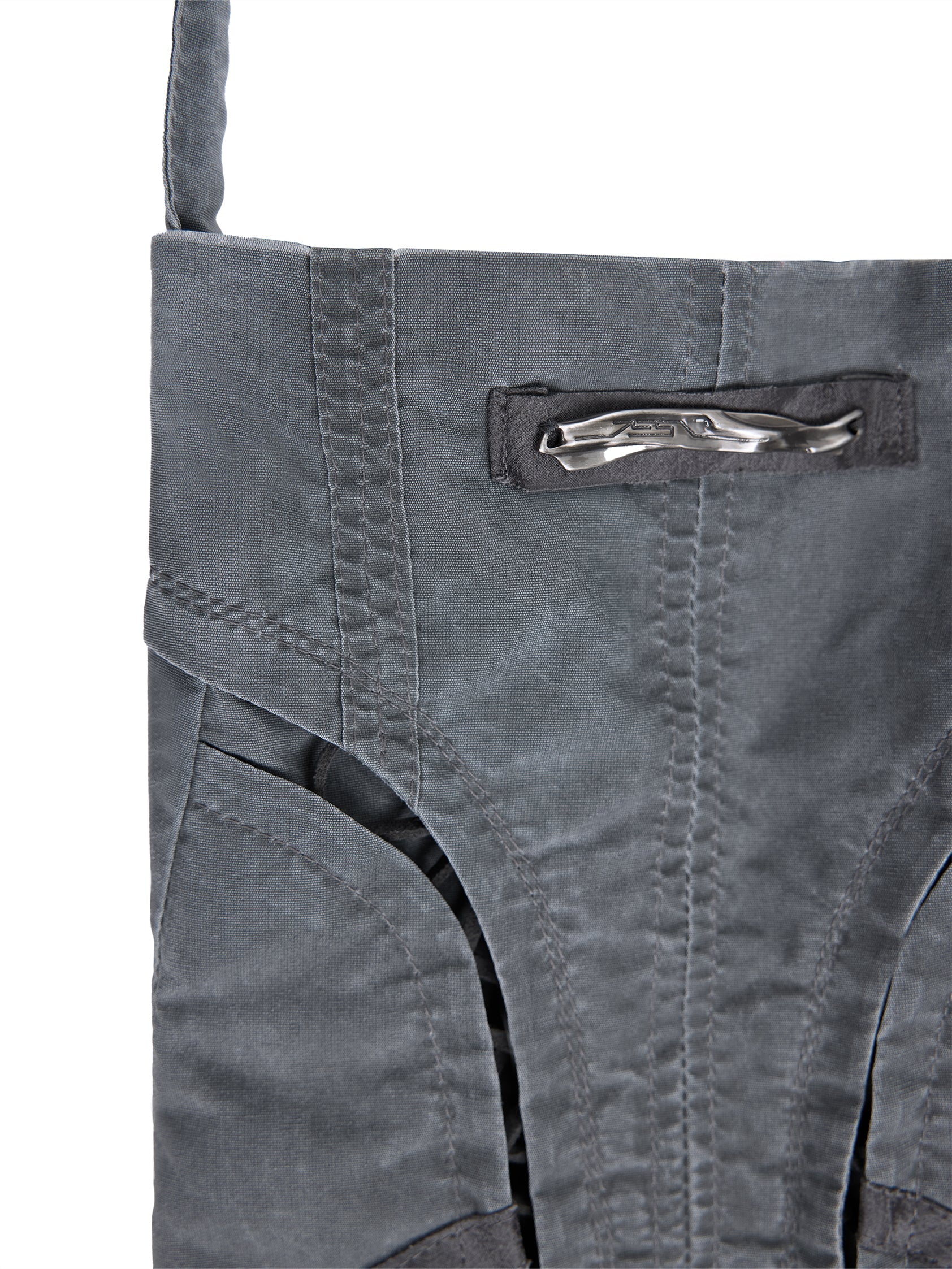 Laced cross bag