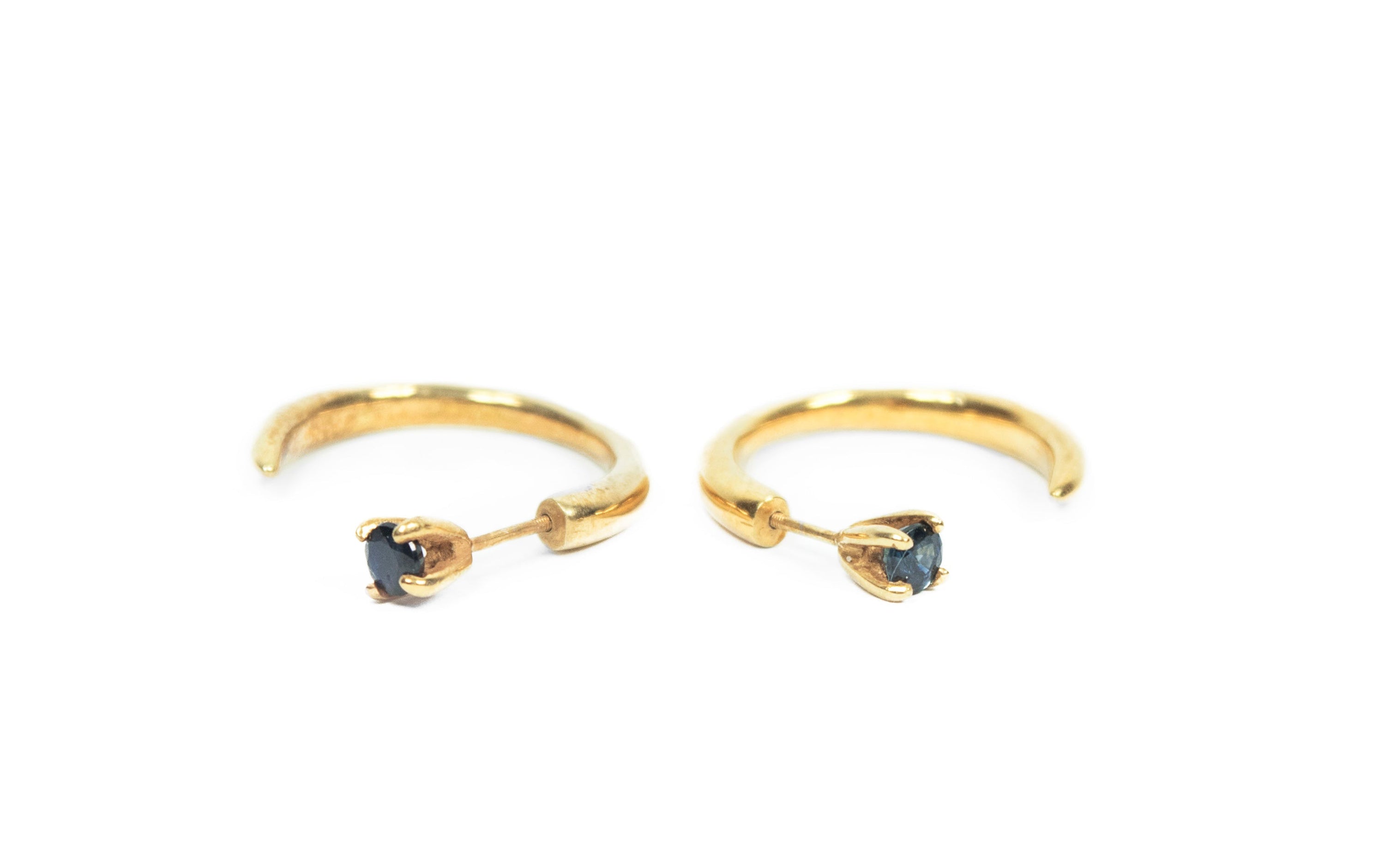Luna sapphire earring