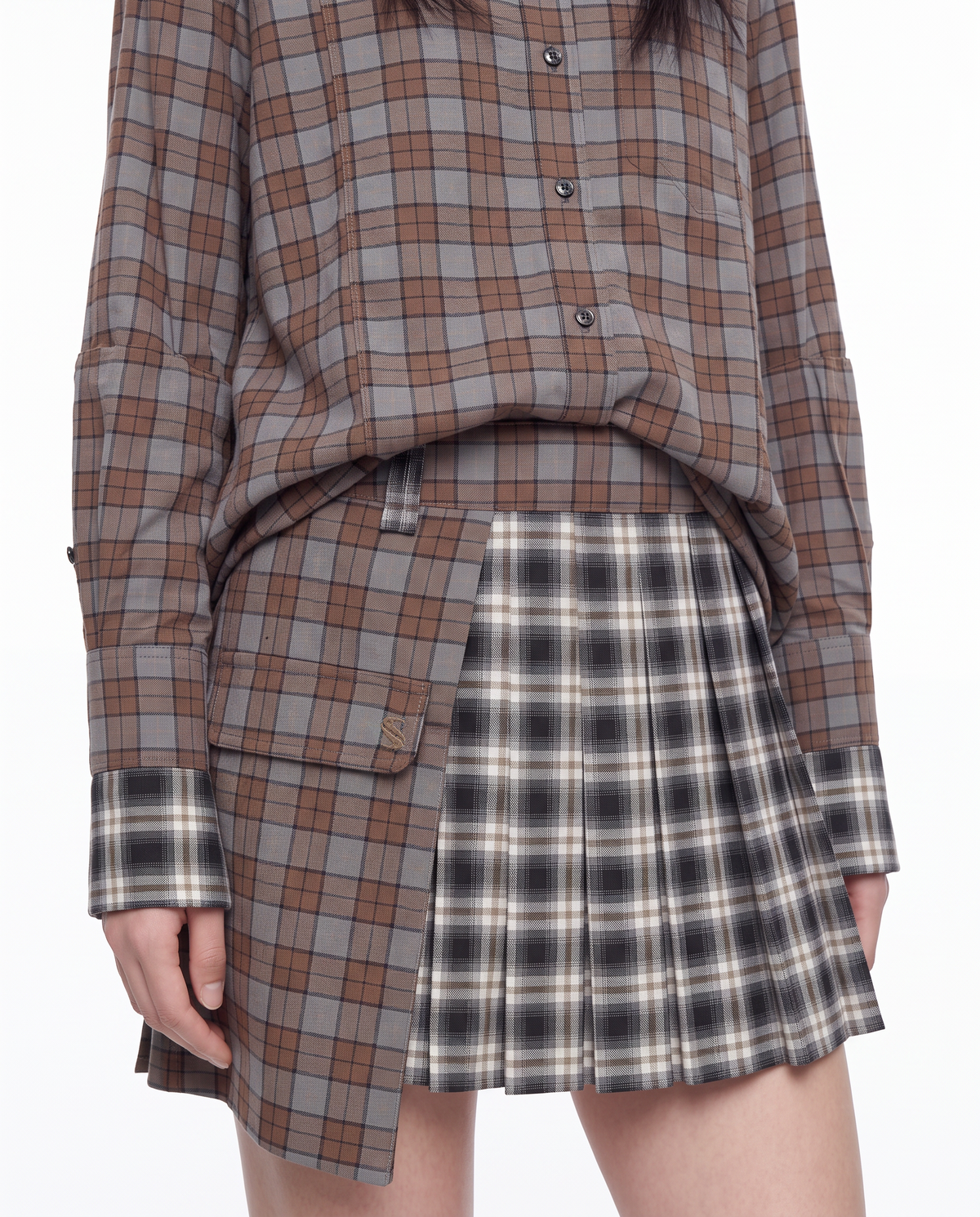 Rhea mini kilt black flanel check