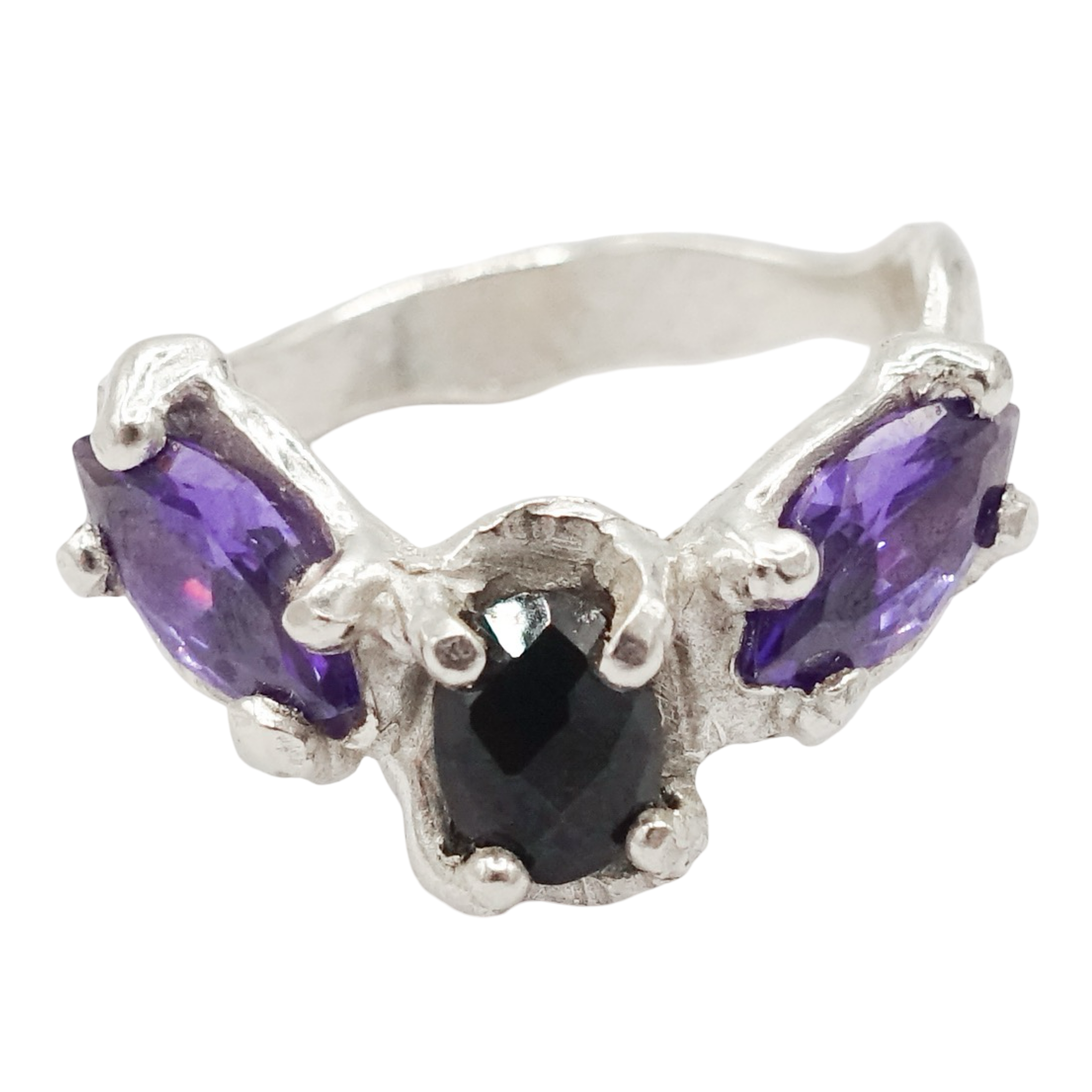 Violet venom ring || sz 9.5