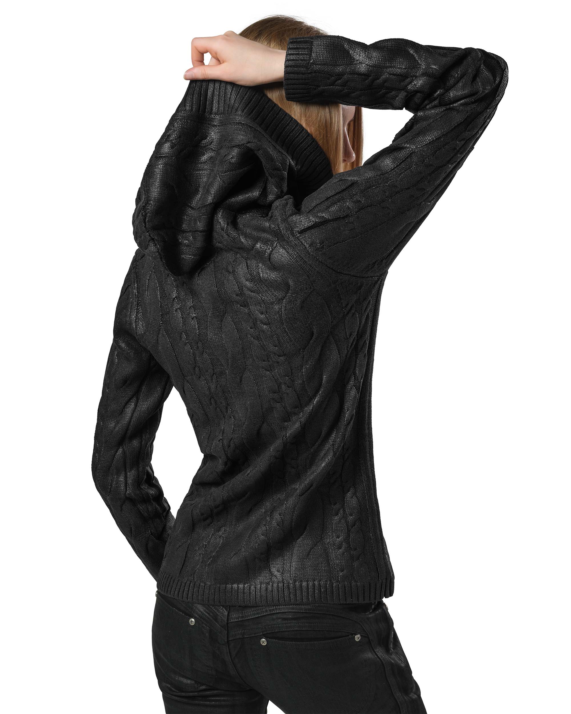 Coated aran knit
