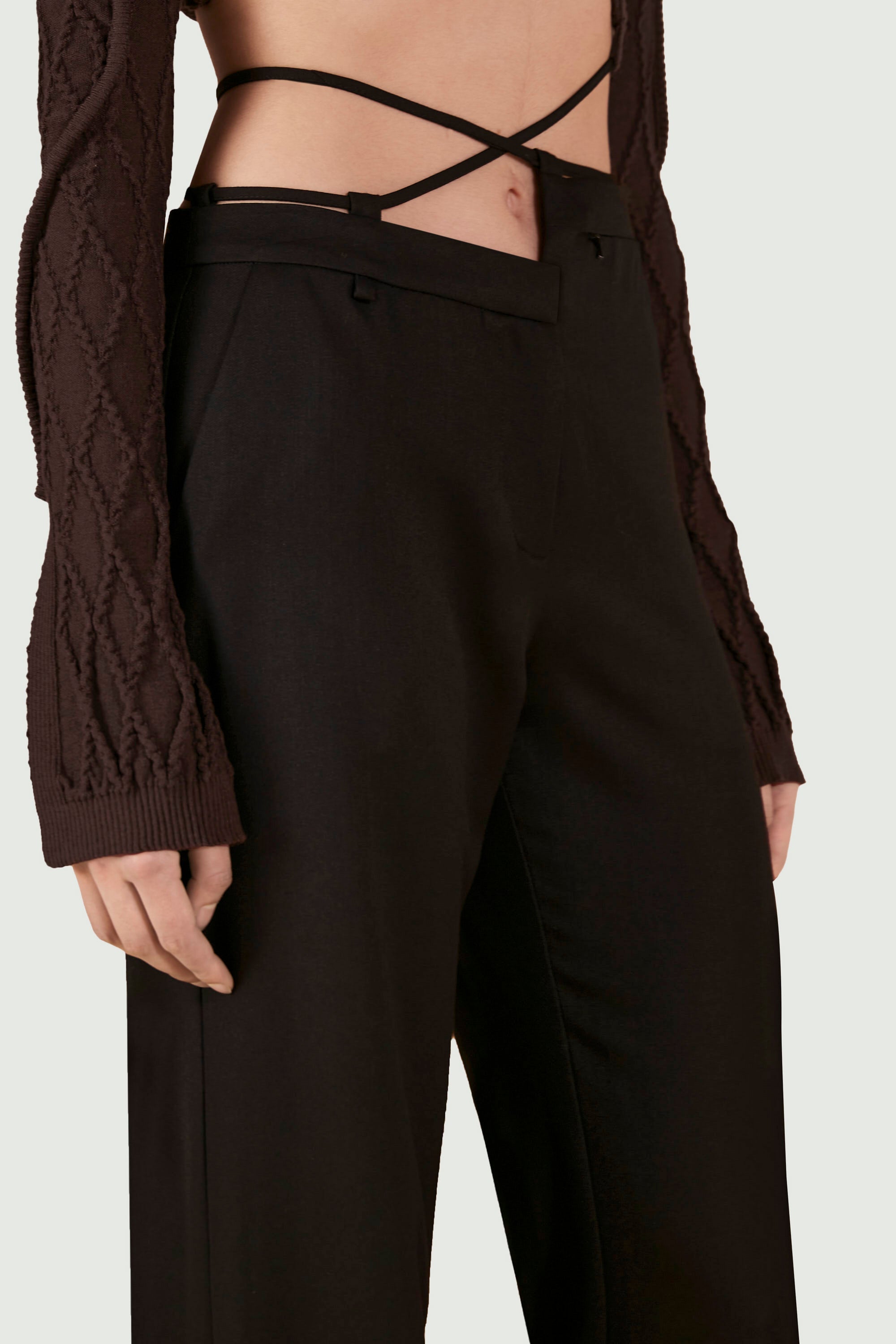 Asymmetric waist pants black
