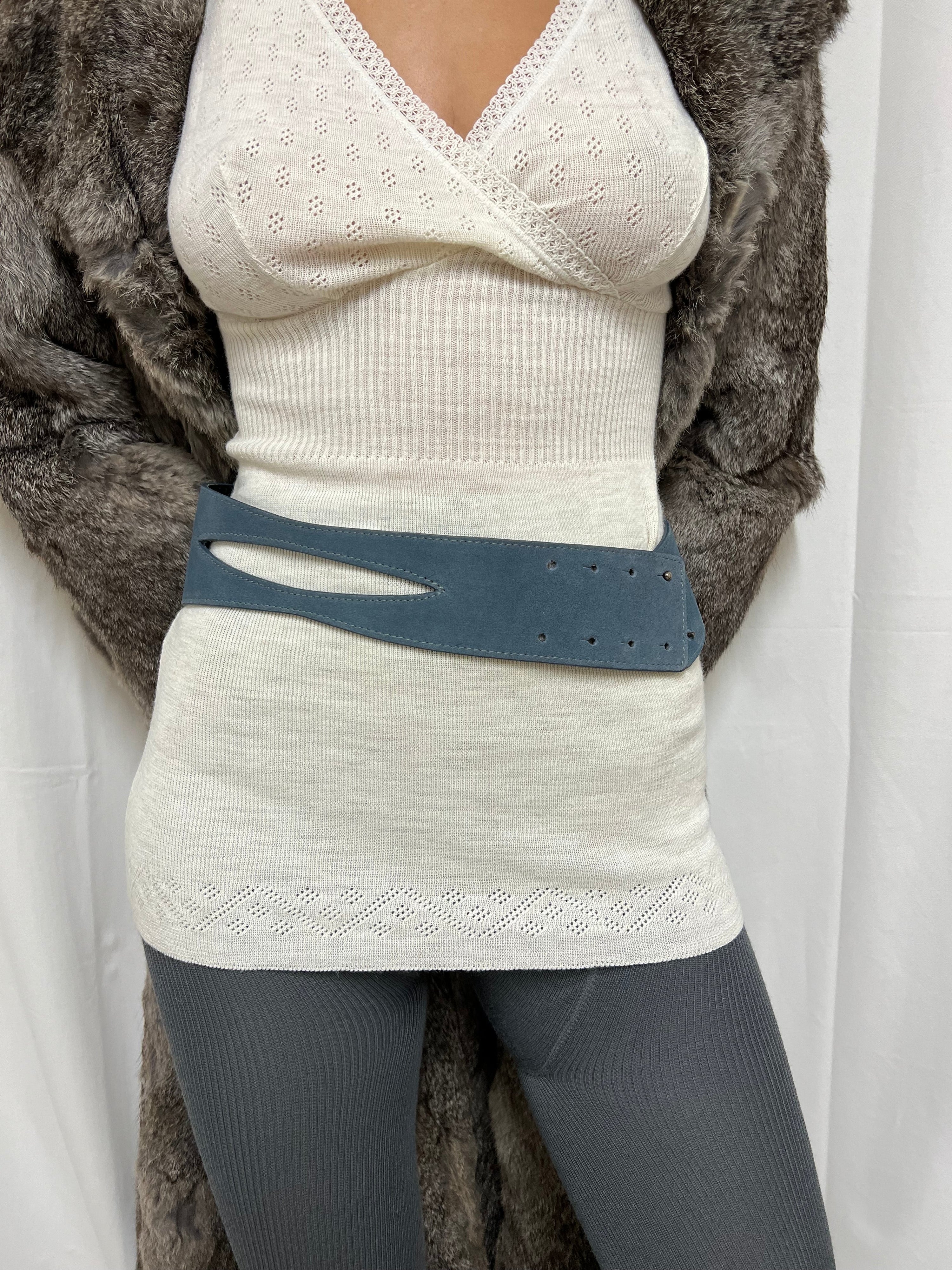 Suede belt