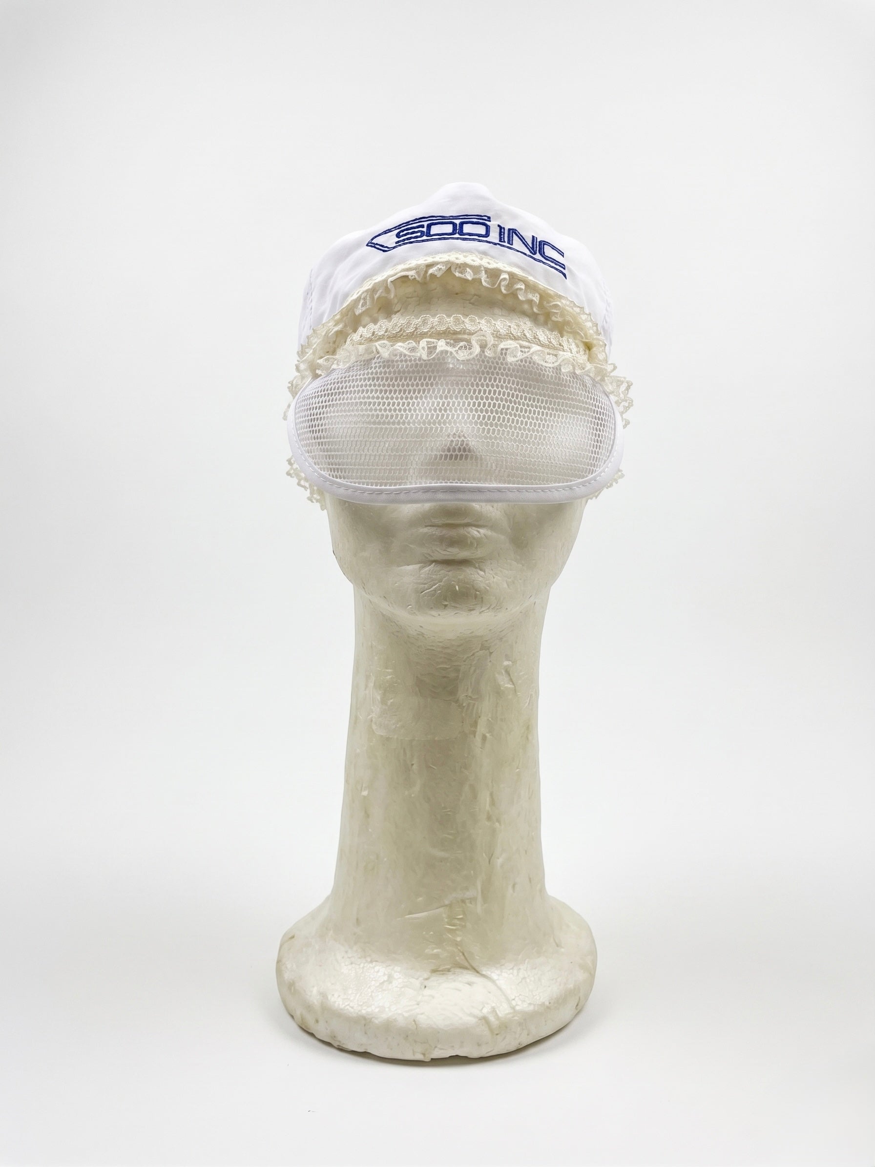 White cap