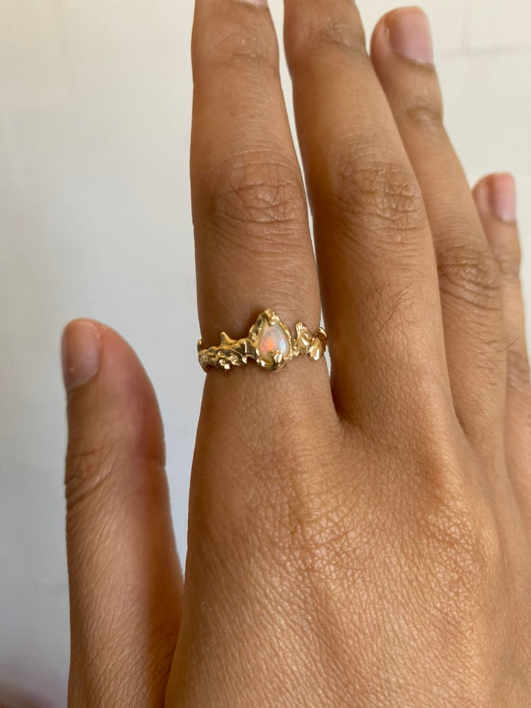 Crown ring - gold