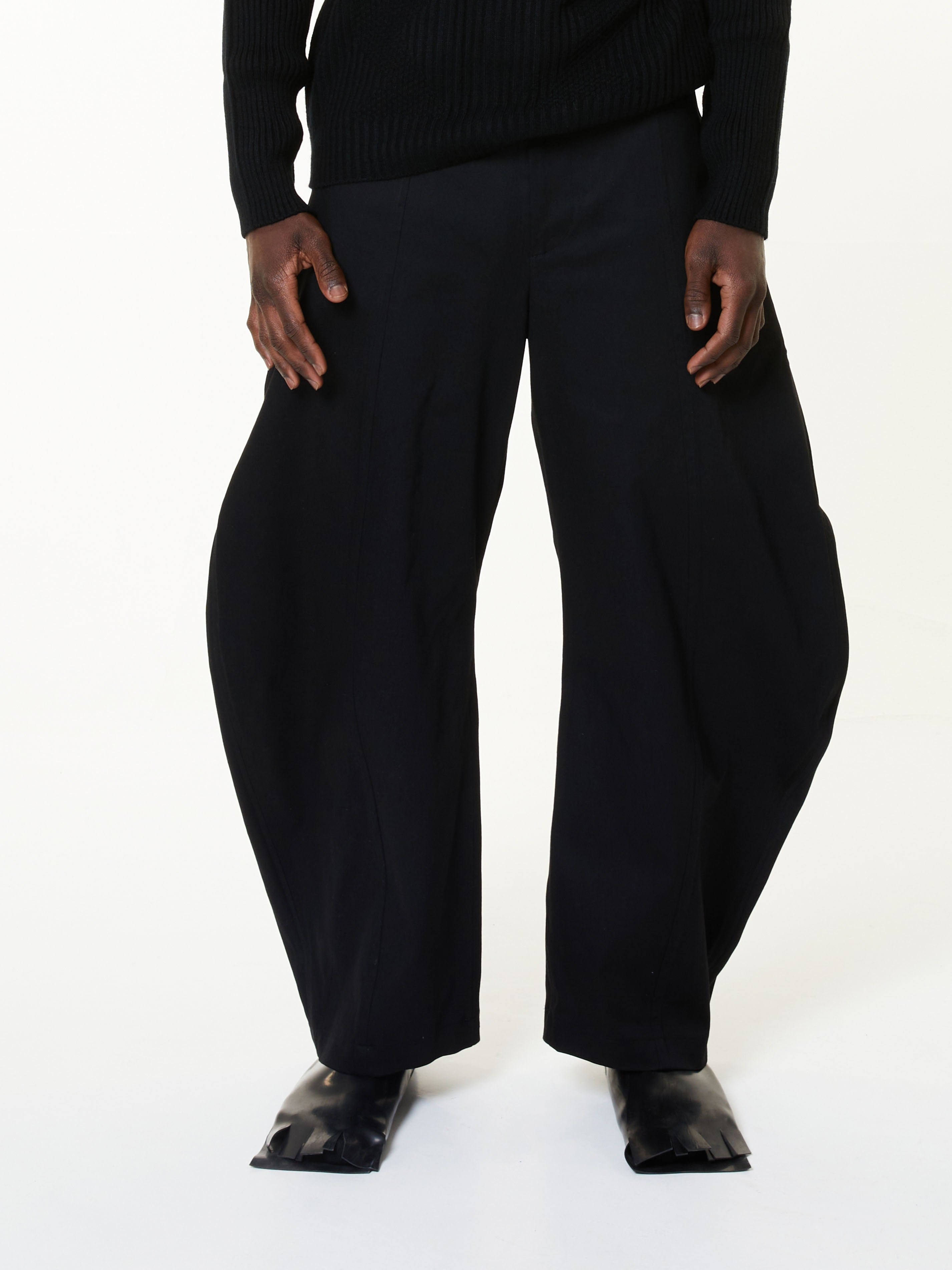 Black wide leg denim | limo fit