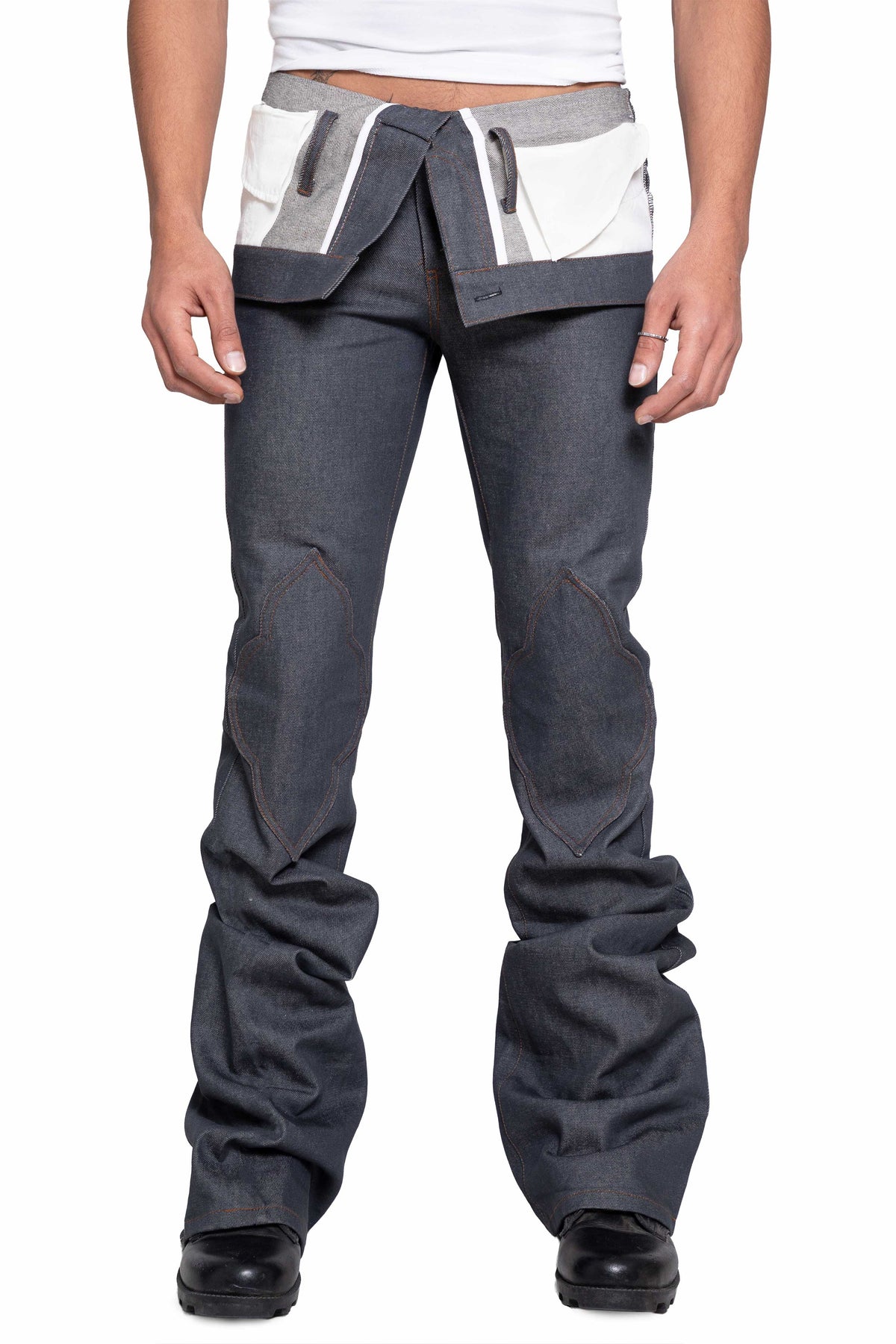 Flipped bahhar trousers