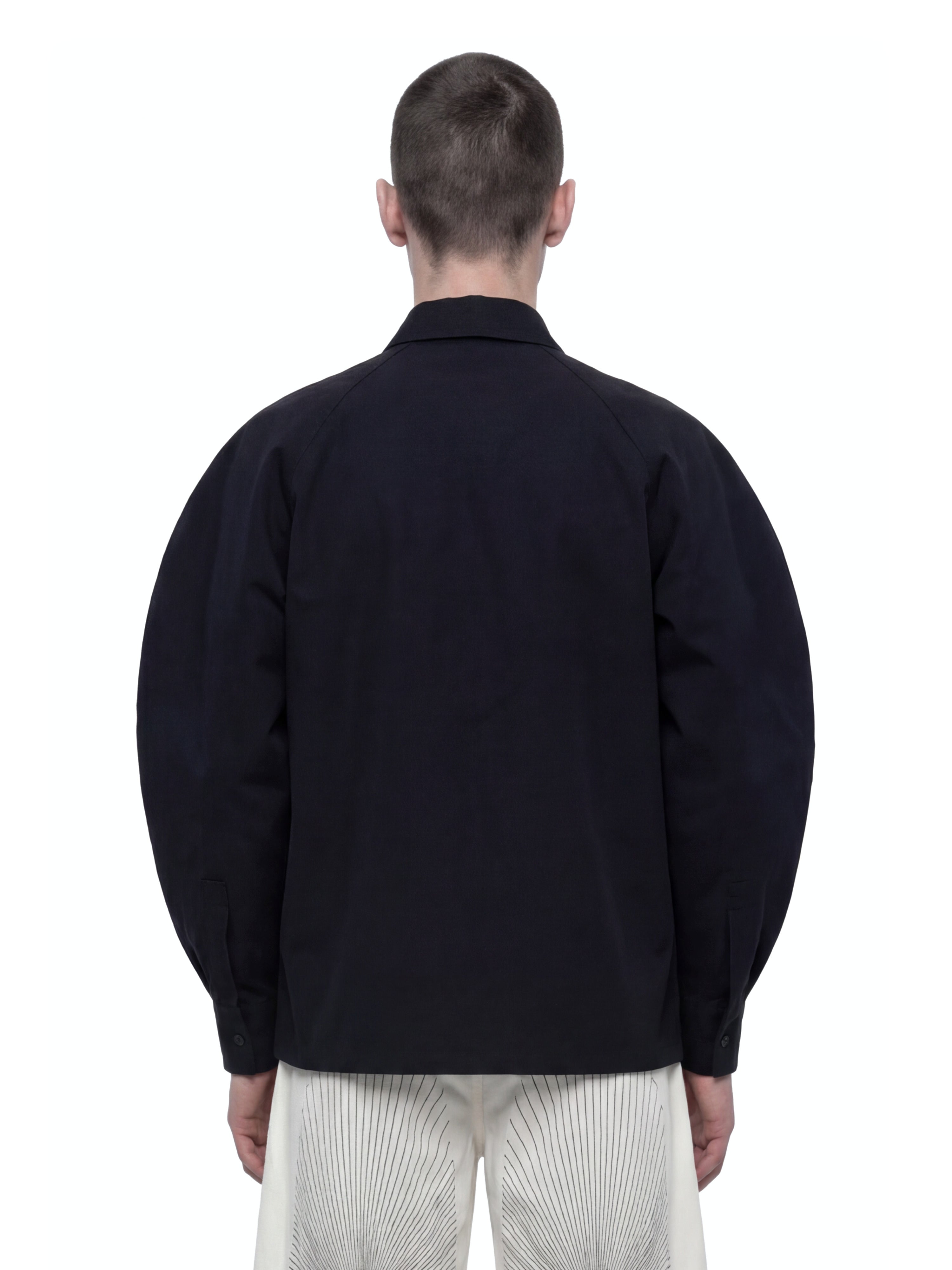 Black signature circle shirt