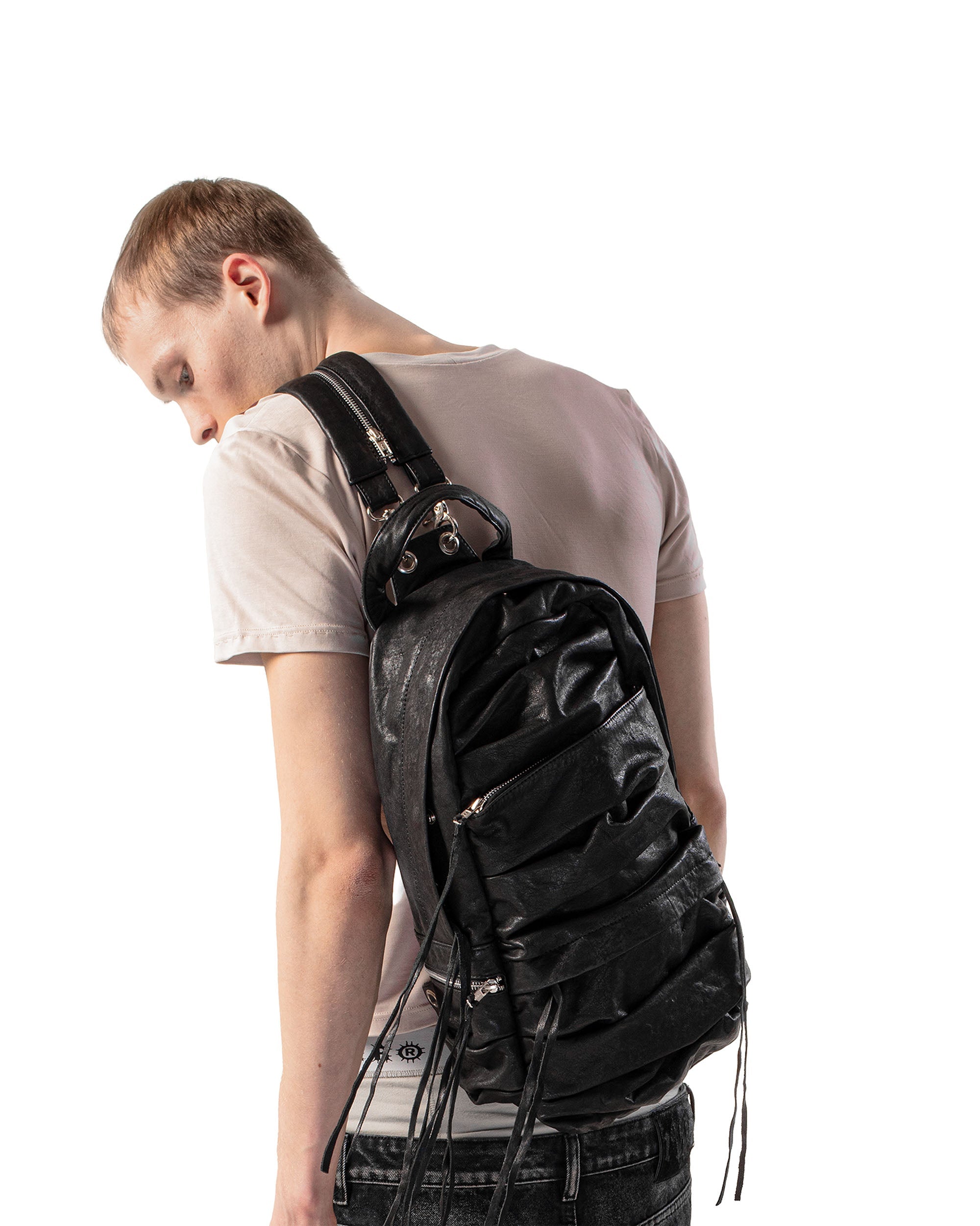 Split strap leather backpack