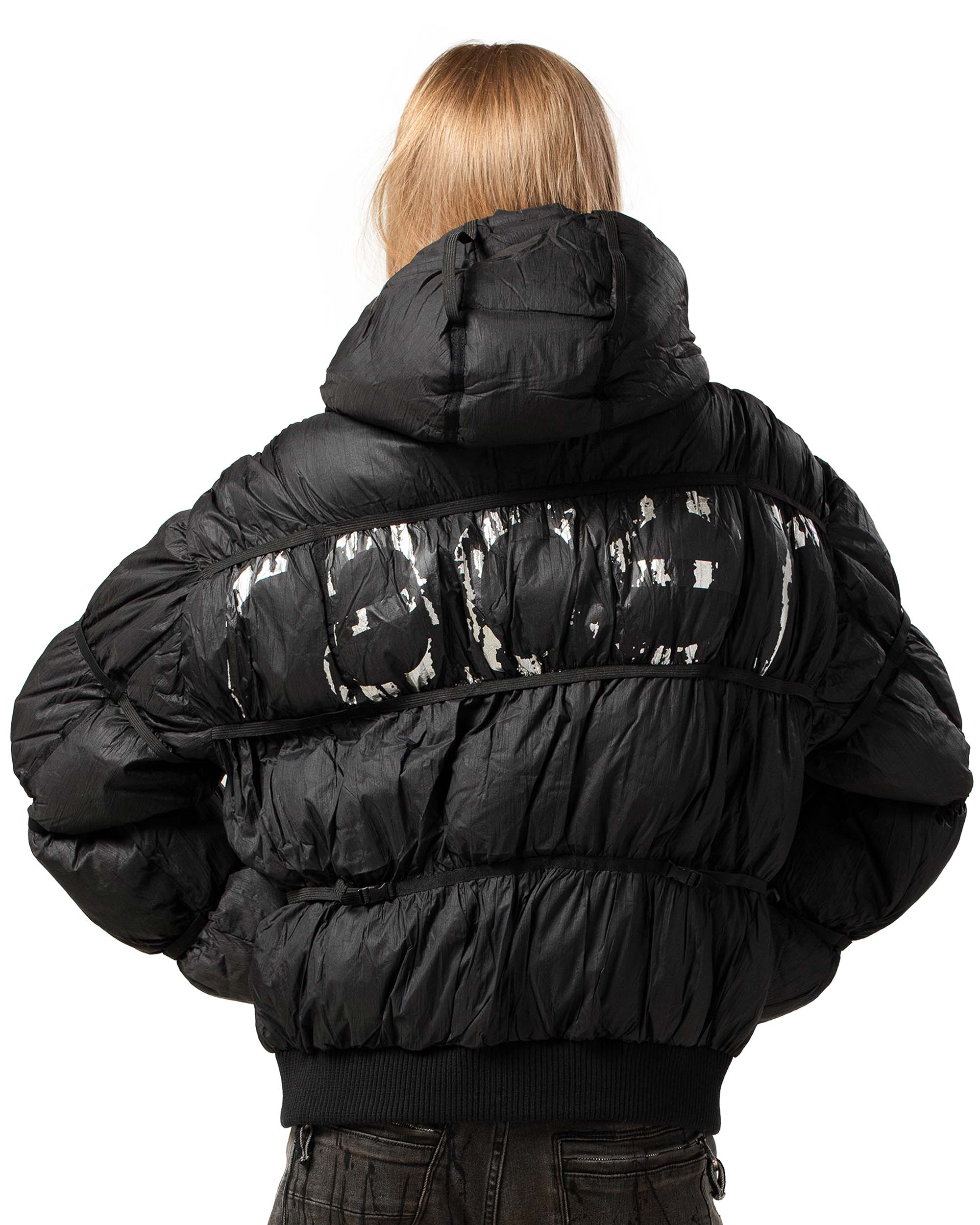 Black puffer jacket x