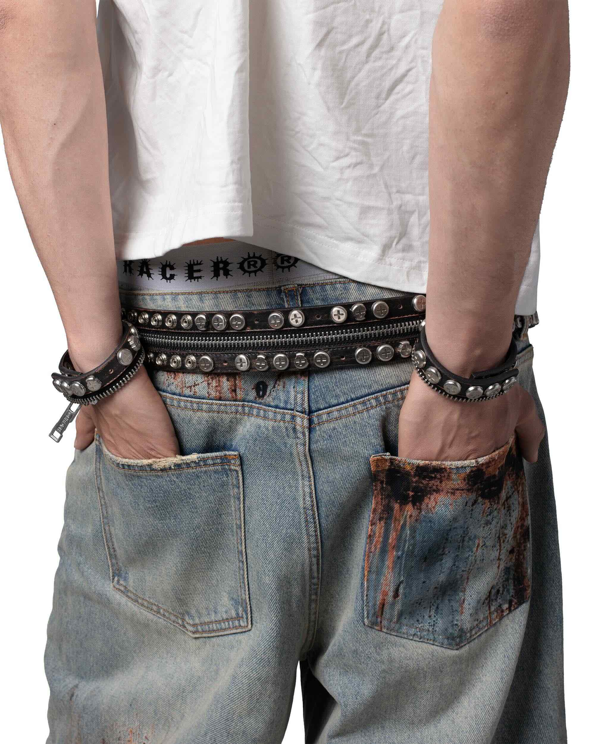Split button belt