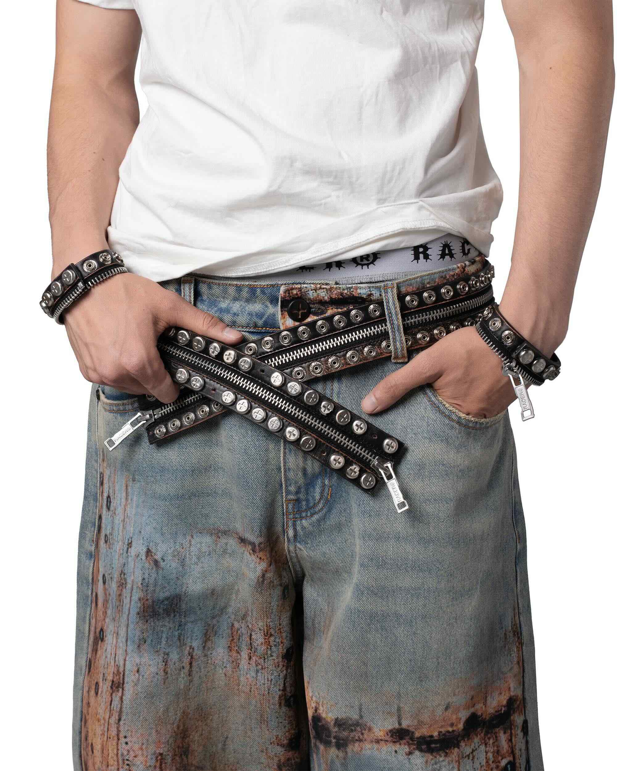 Split button belt