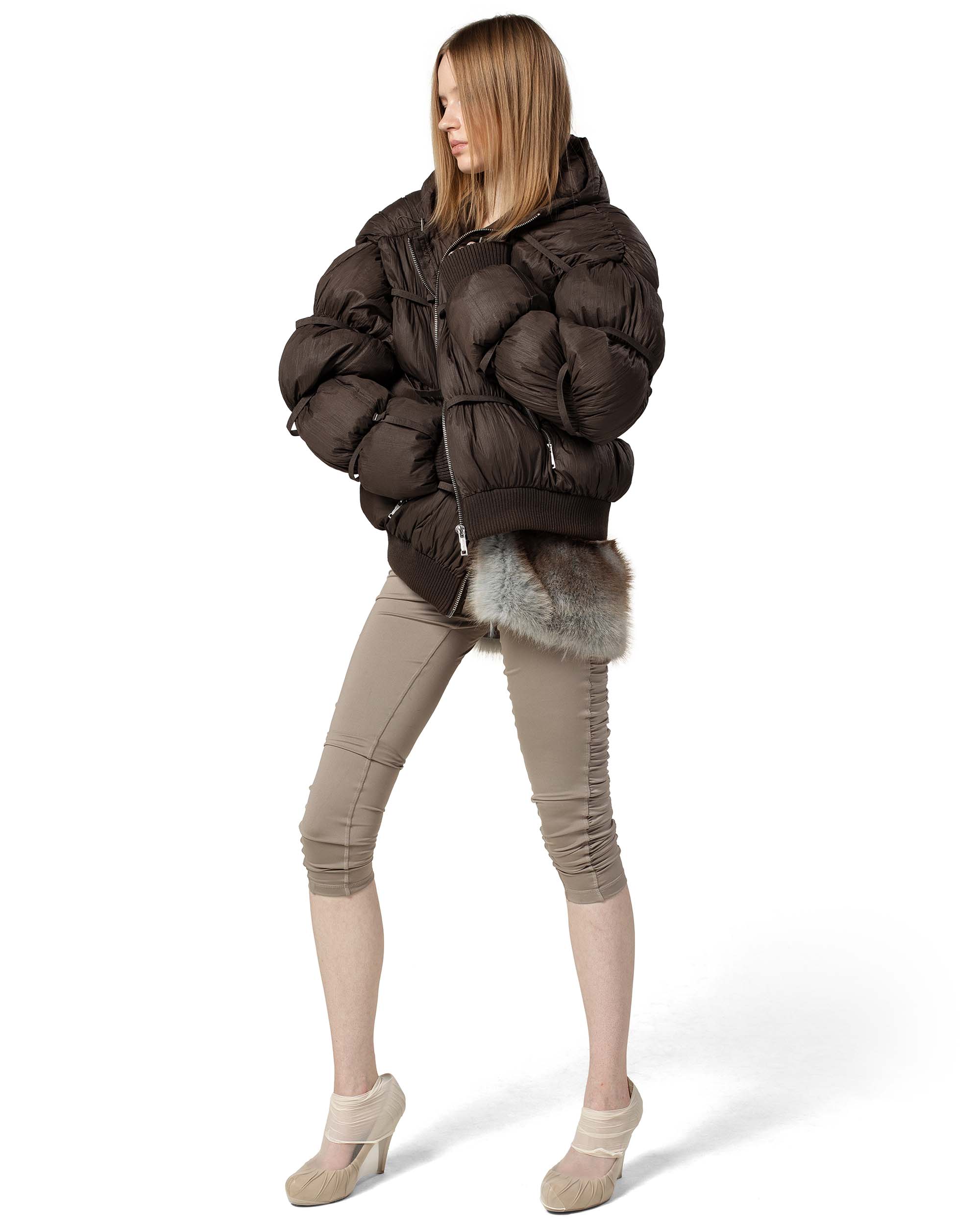 Brown puffer jacket x
