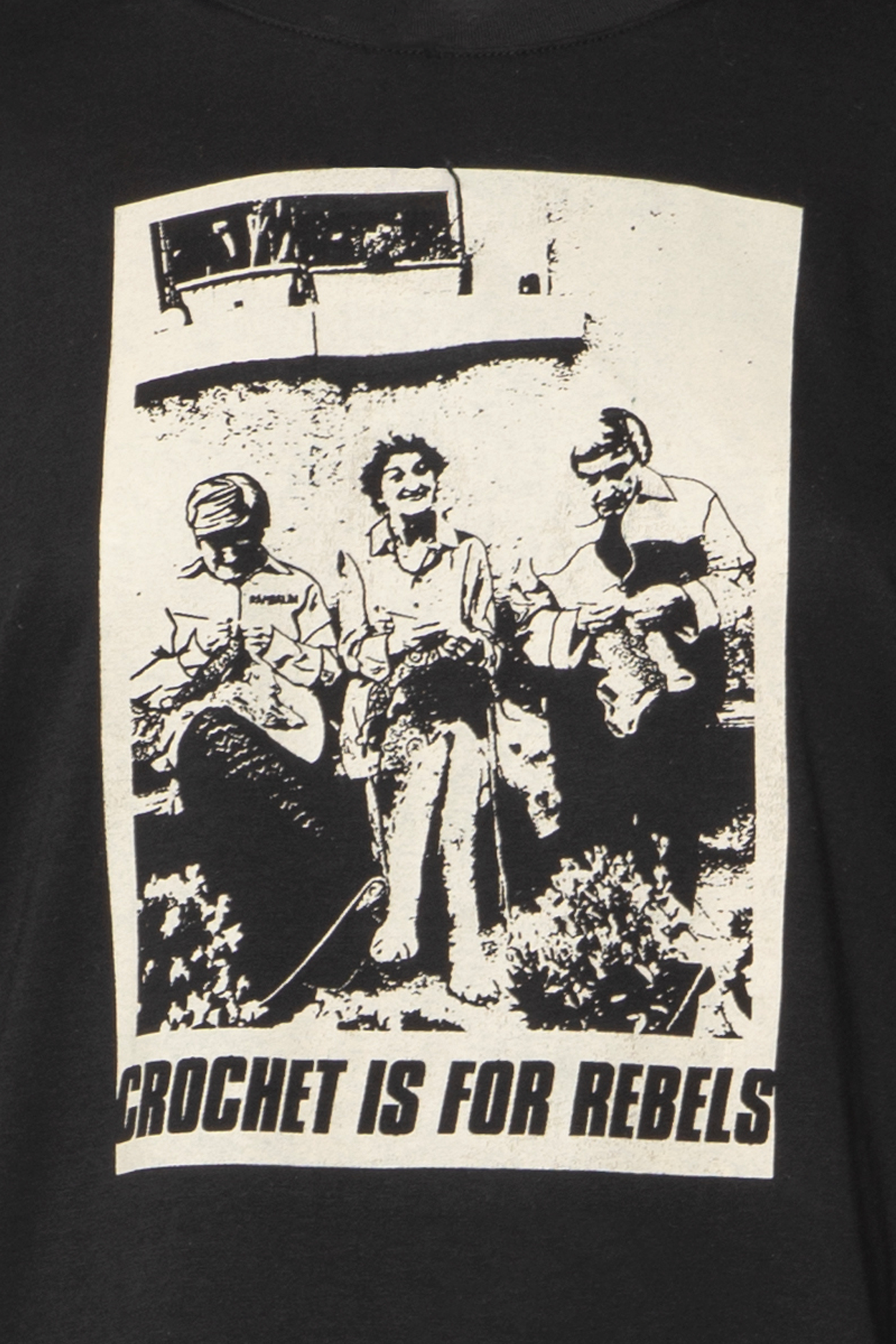 T-shirt crochet is for rebels