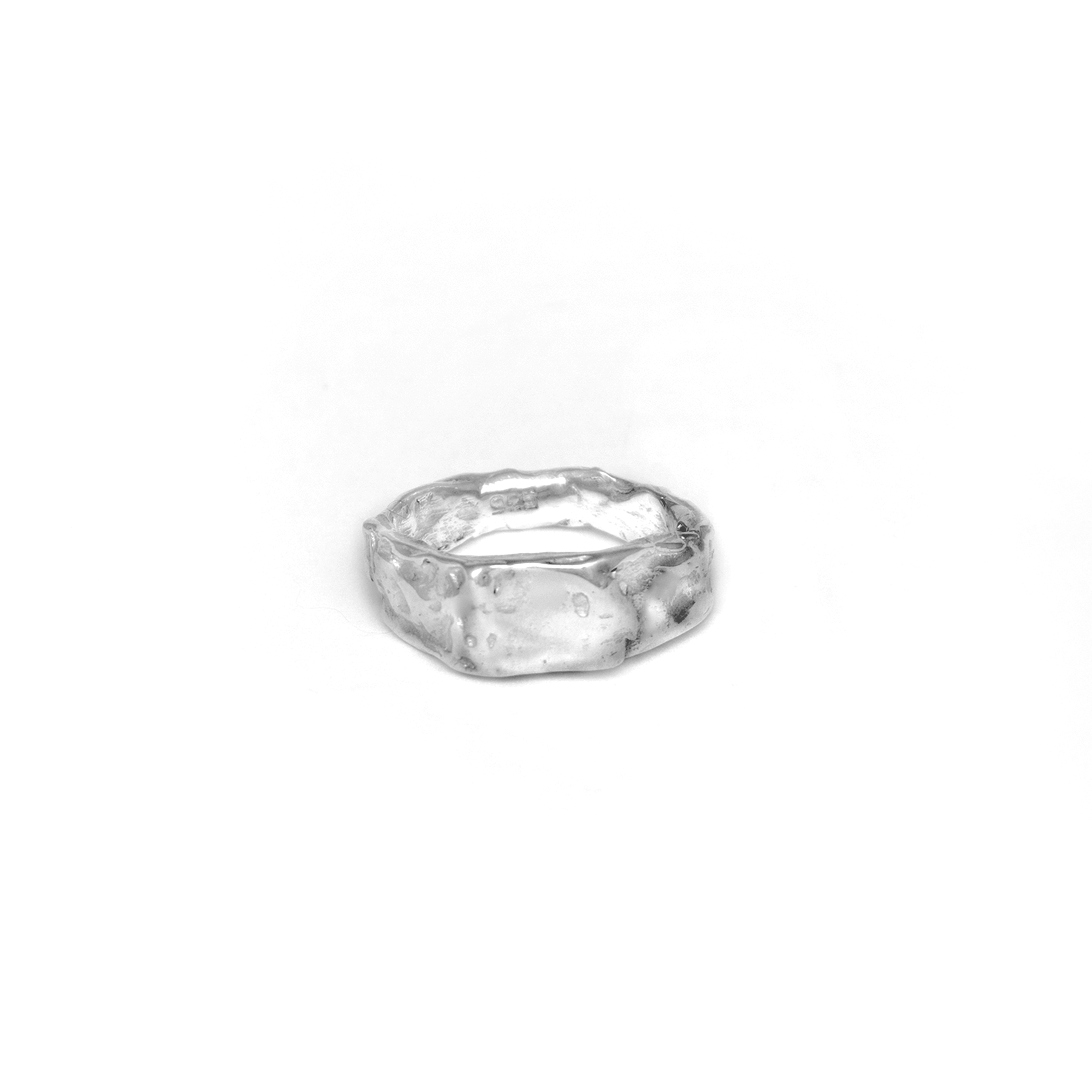 Coin fusion ring