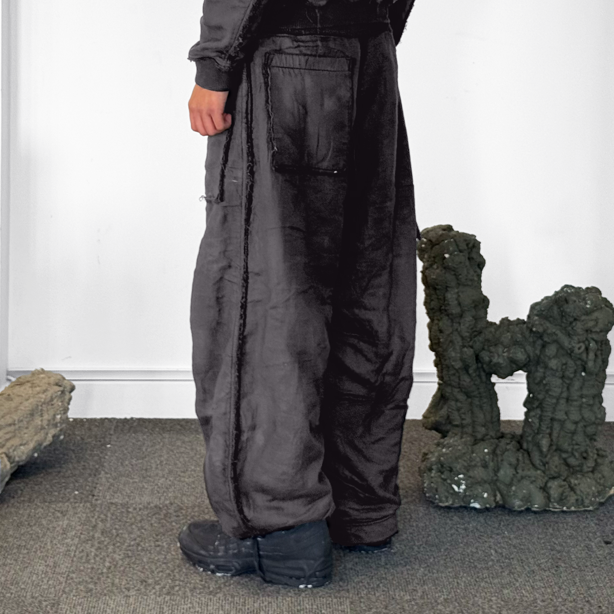 Mourning army track pant - cool grey