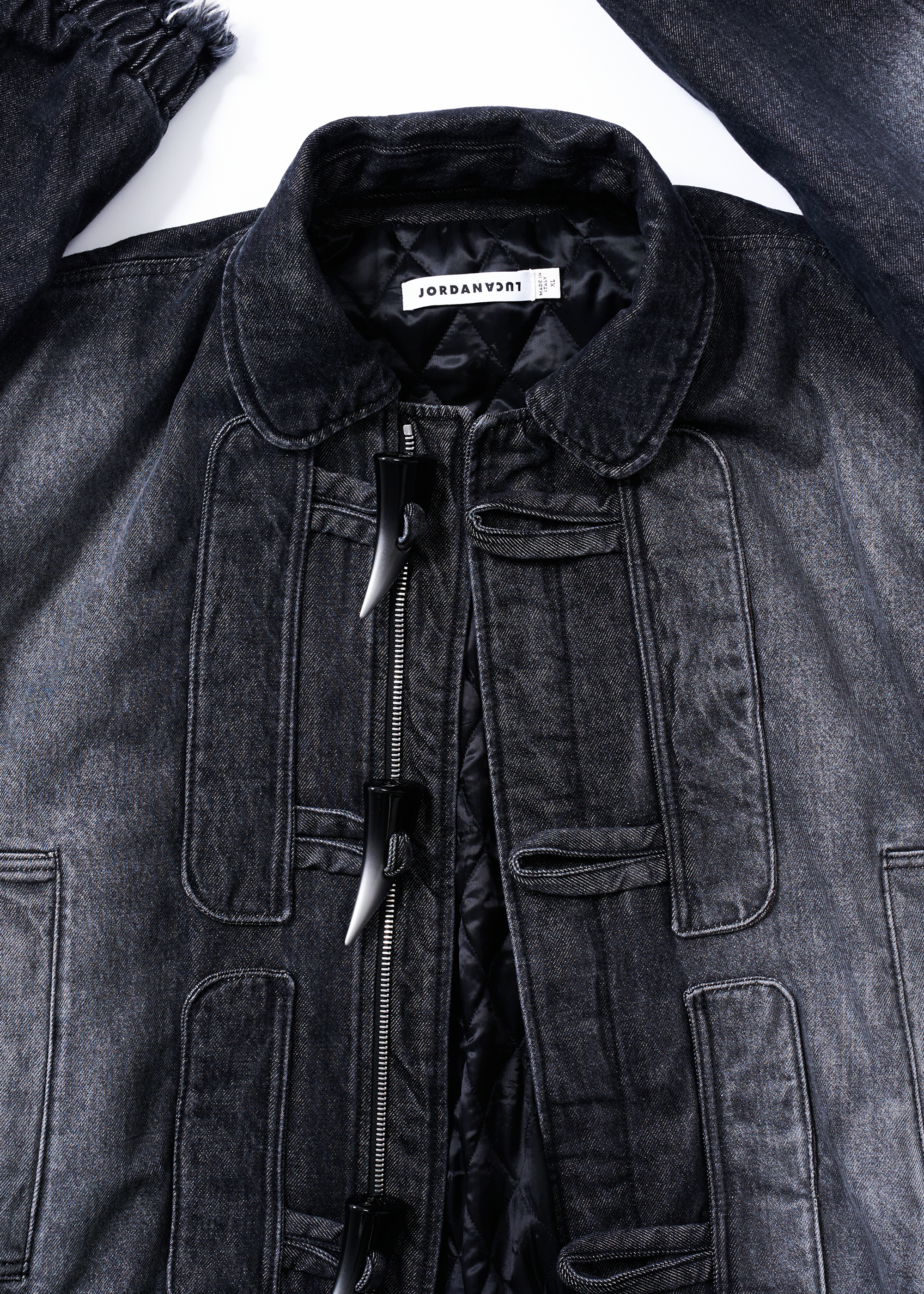Procession jacket - black