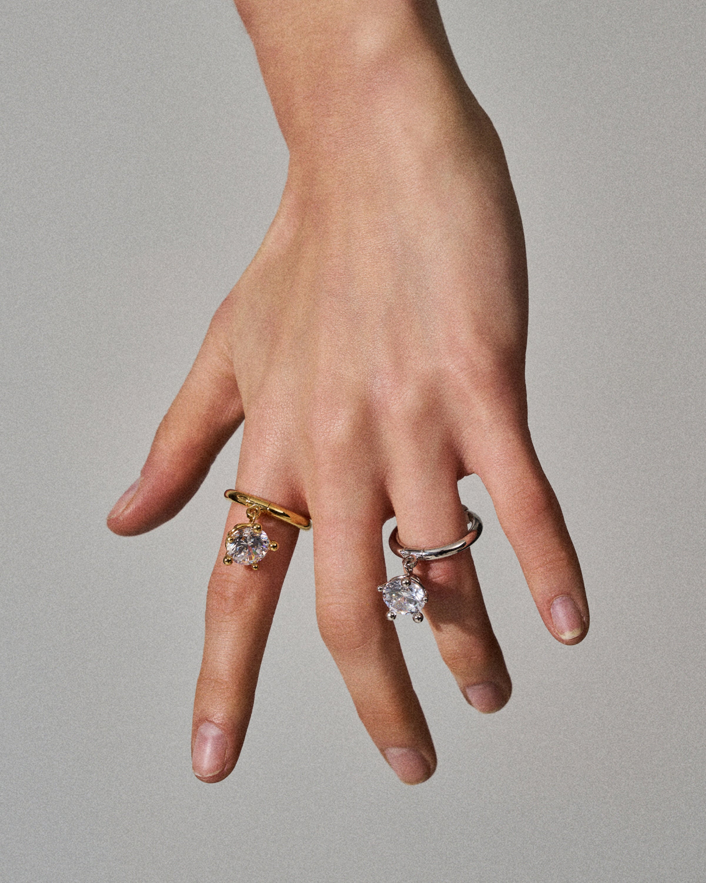 Diamanti pendant ring small