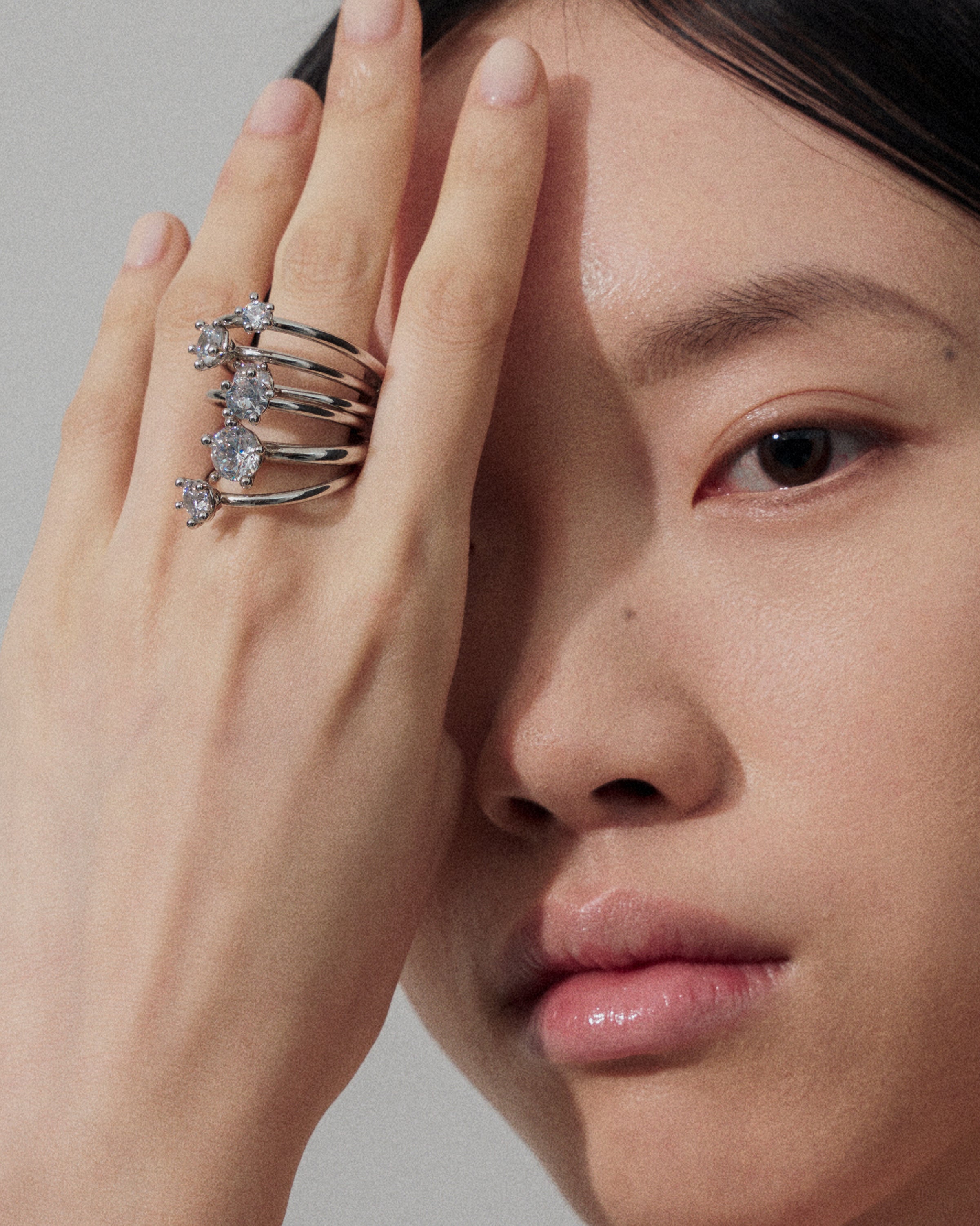 Diamanti orbit ring