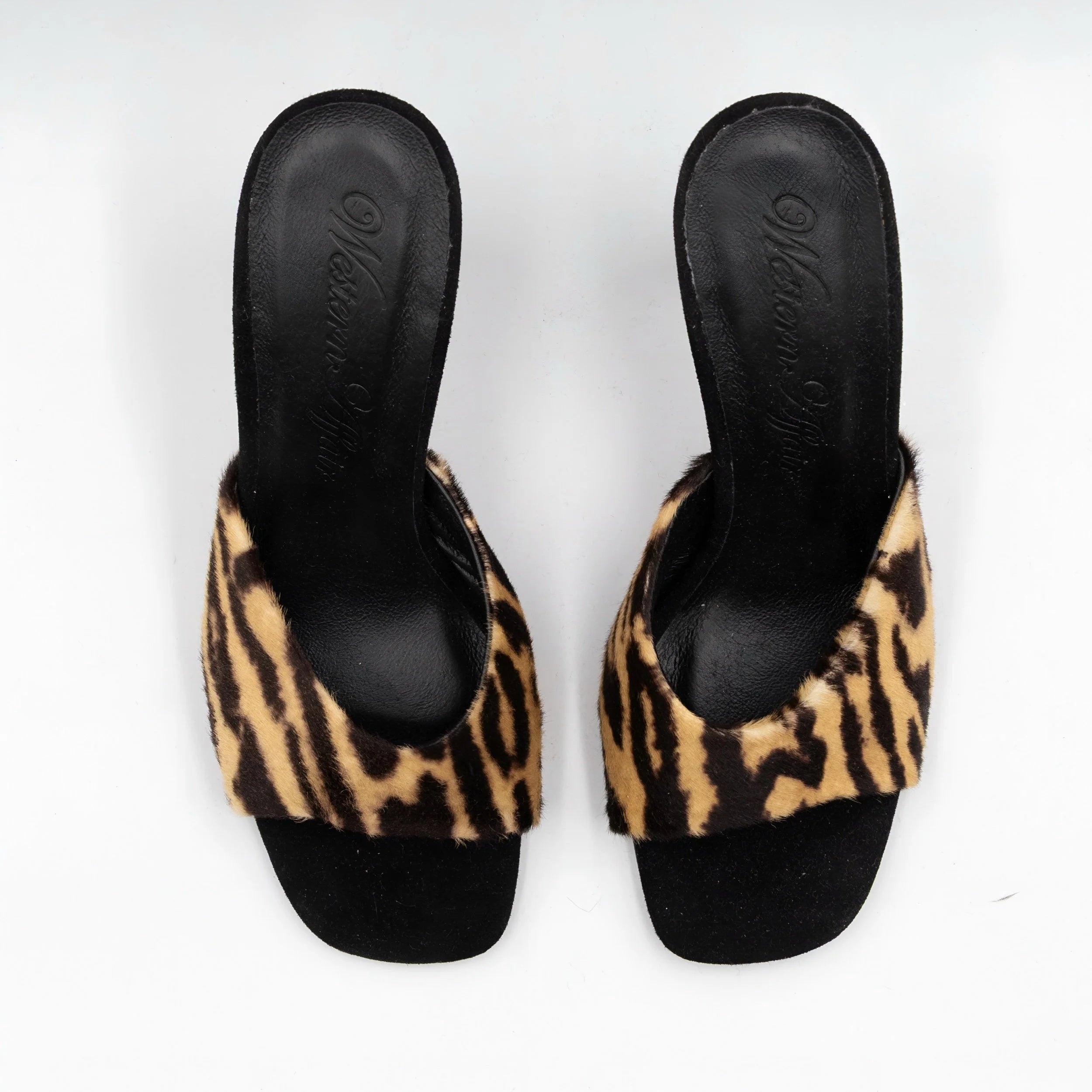 Lucky leopard heel