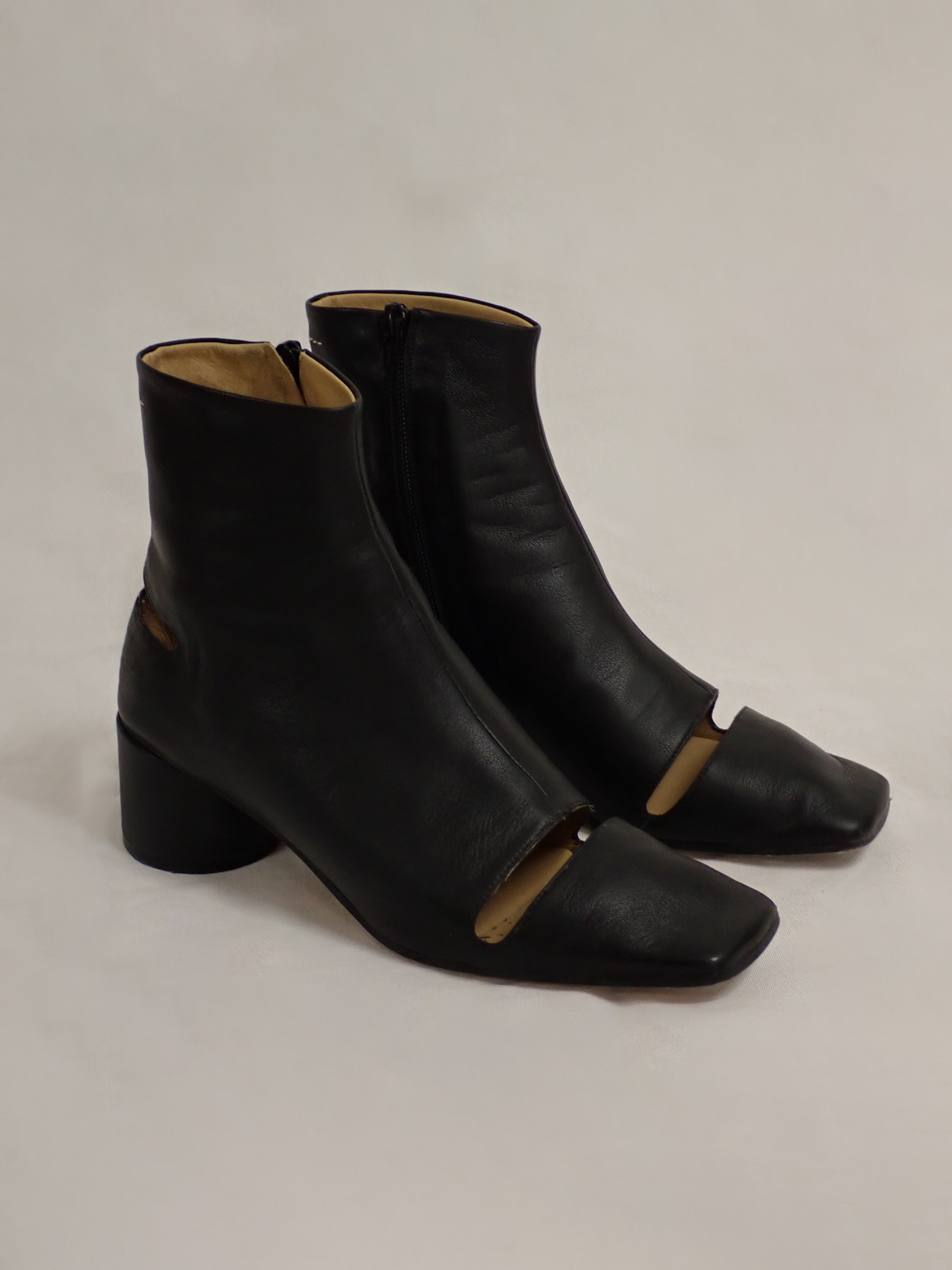 Mm6 boots