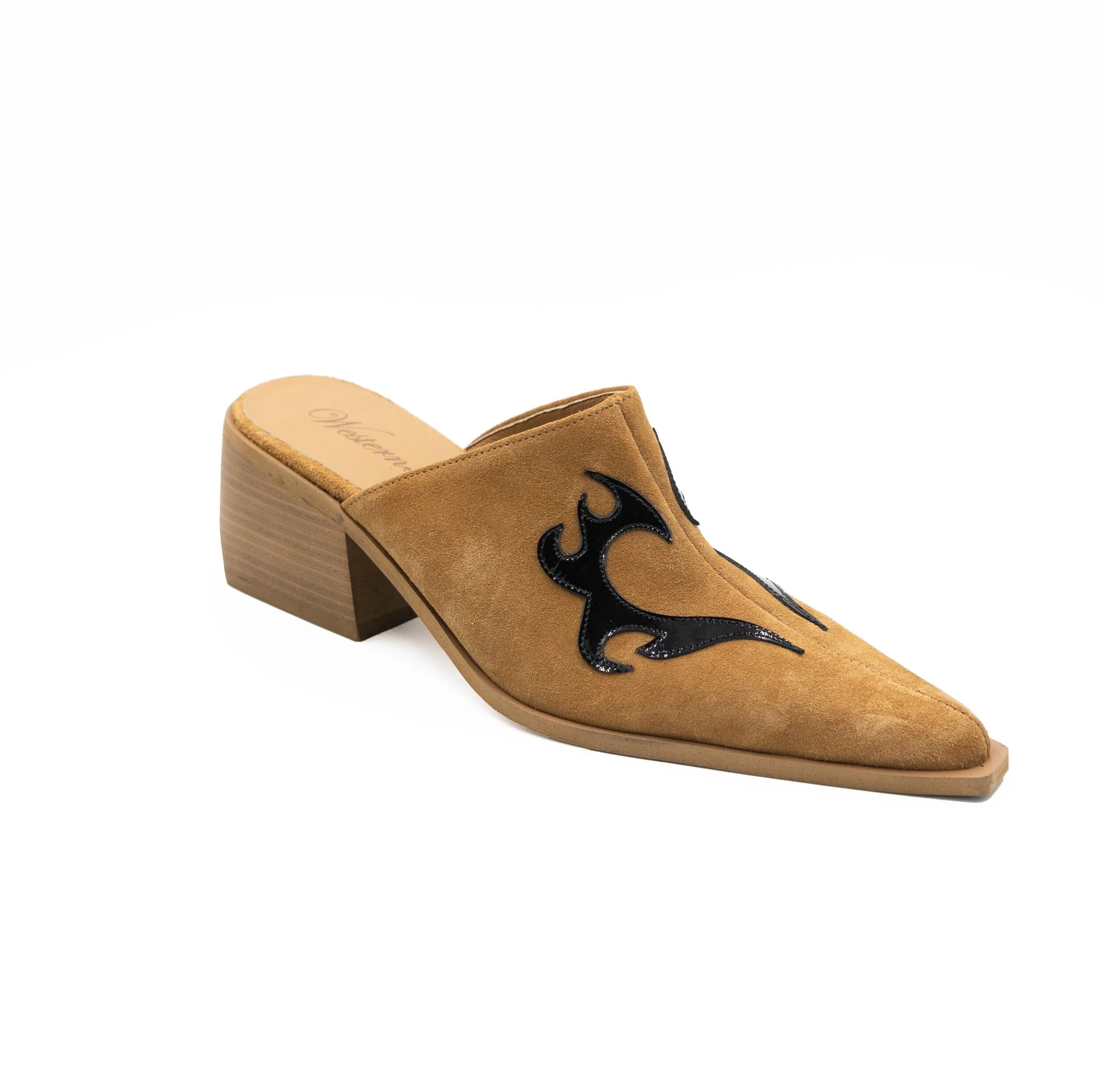 Tribal heart saddle