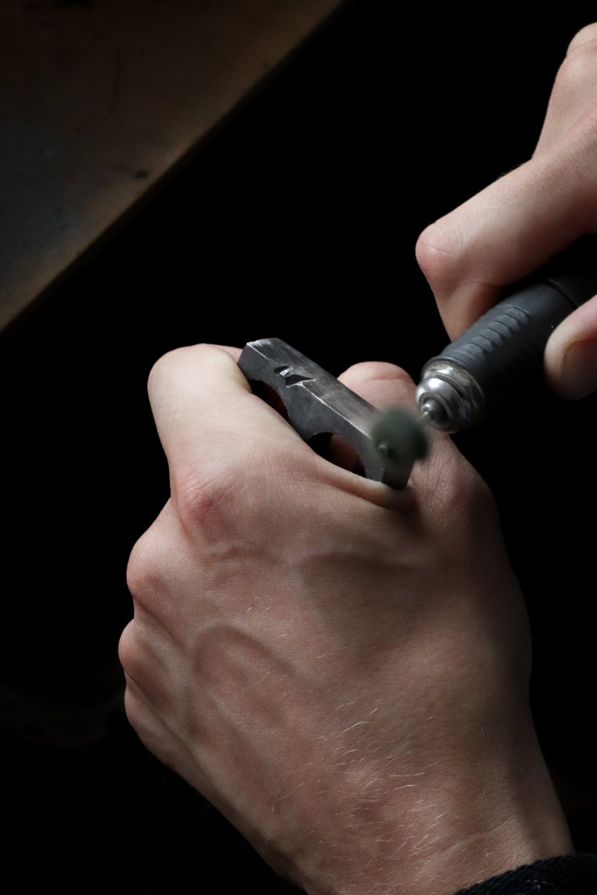 One-to-one jewelry finishing session