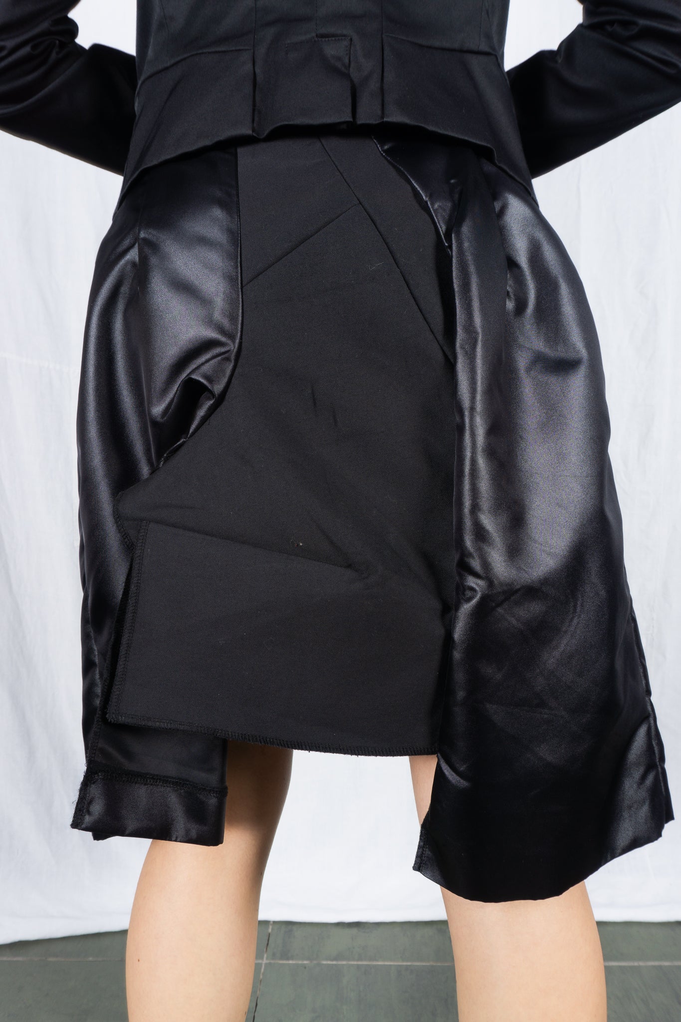 Comme des garçons s/s 2009 asymmetric skirt