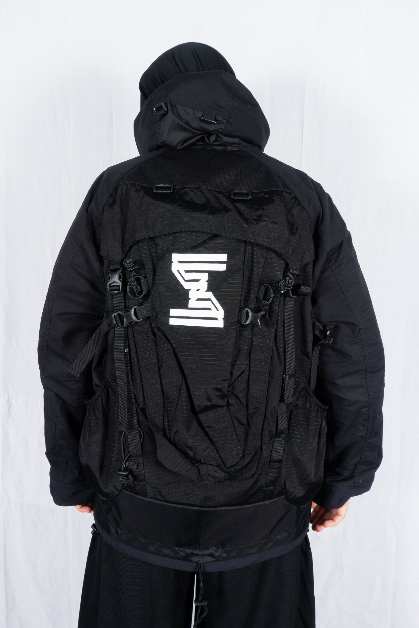 Junya watanabe man a/w 2023 hybrid backpack jacket