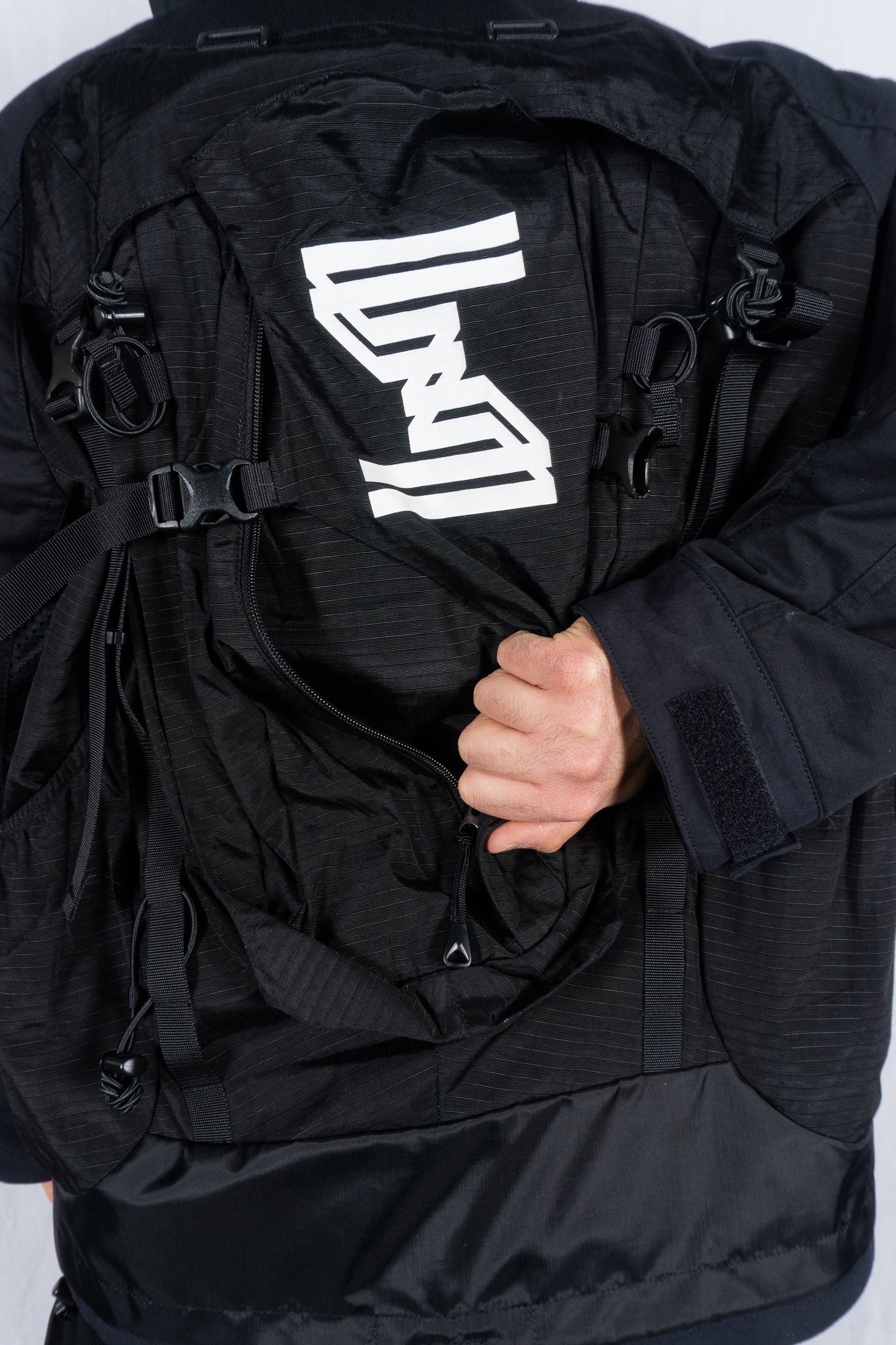 Junya watanabe man a/w 2023 hybrid backpack jacket