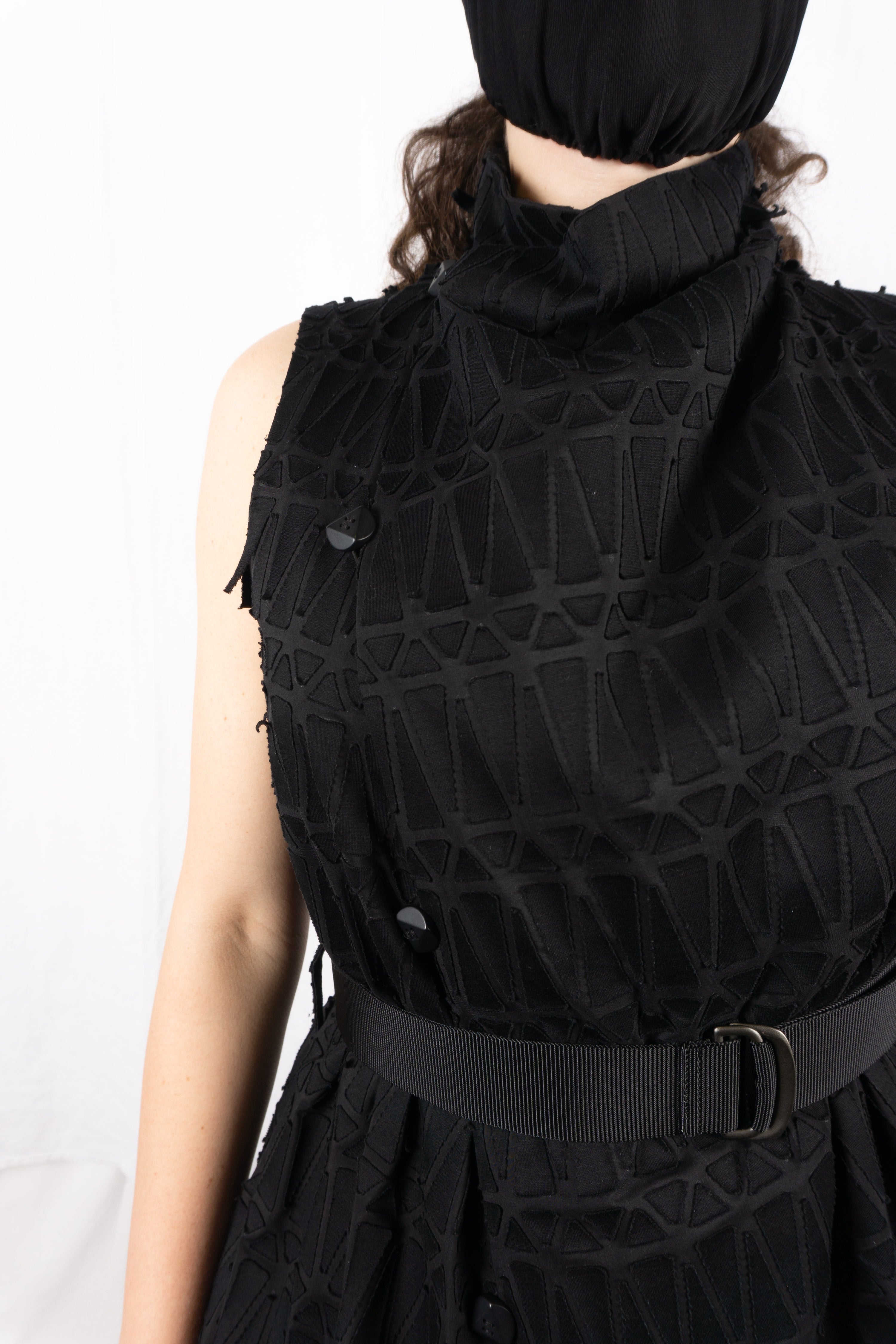 Issey miyake s/s 2017 sleeveless patches jacket