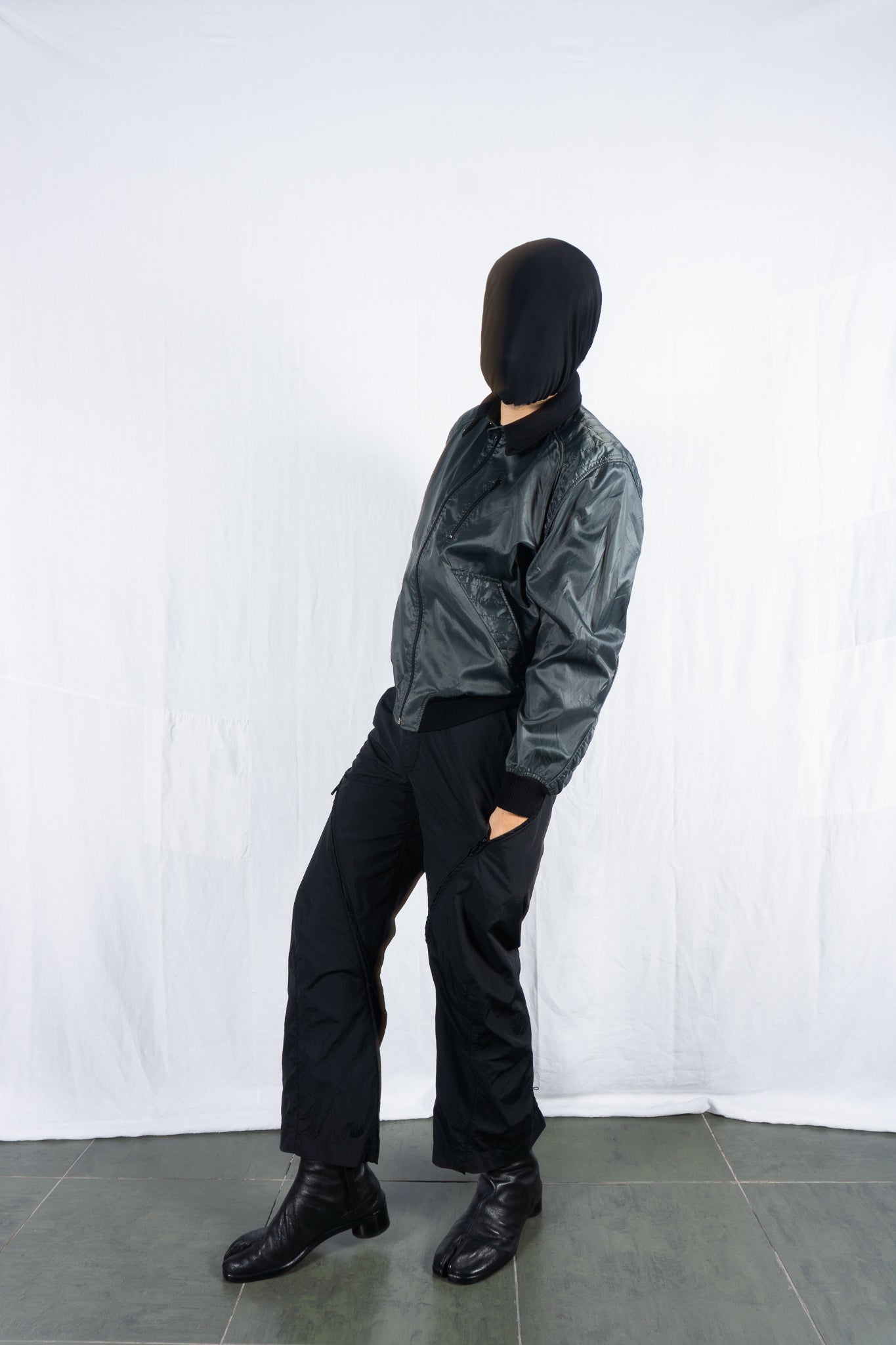 Issey miyake men s/s 2018 nylon zipped pants