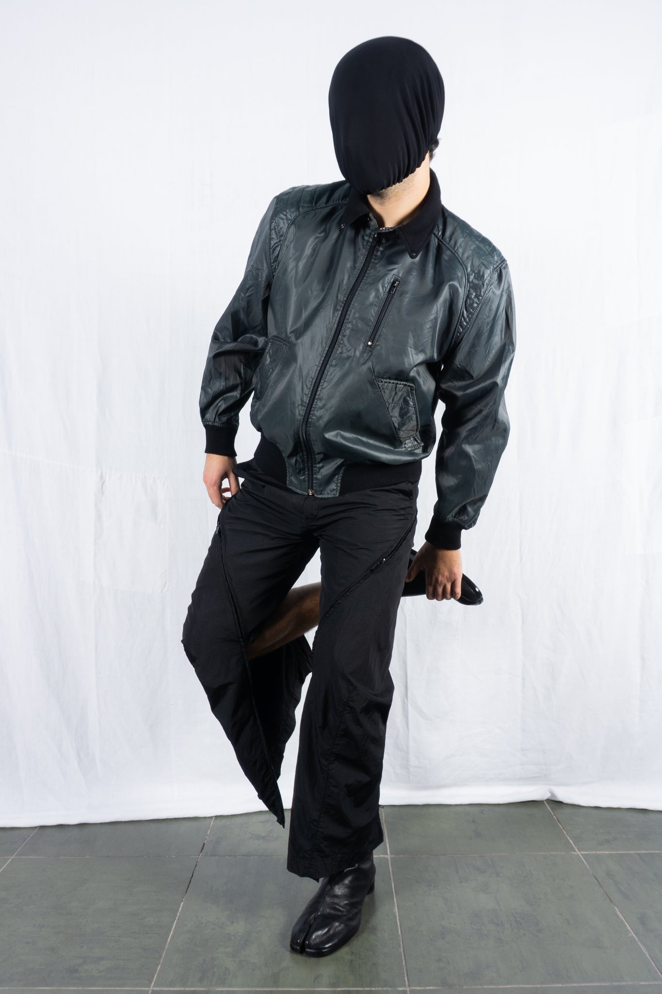 Issey miyake men s/s 2018 nylon zipped pants