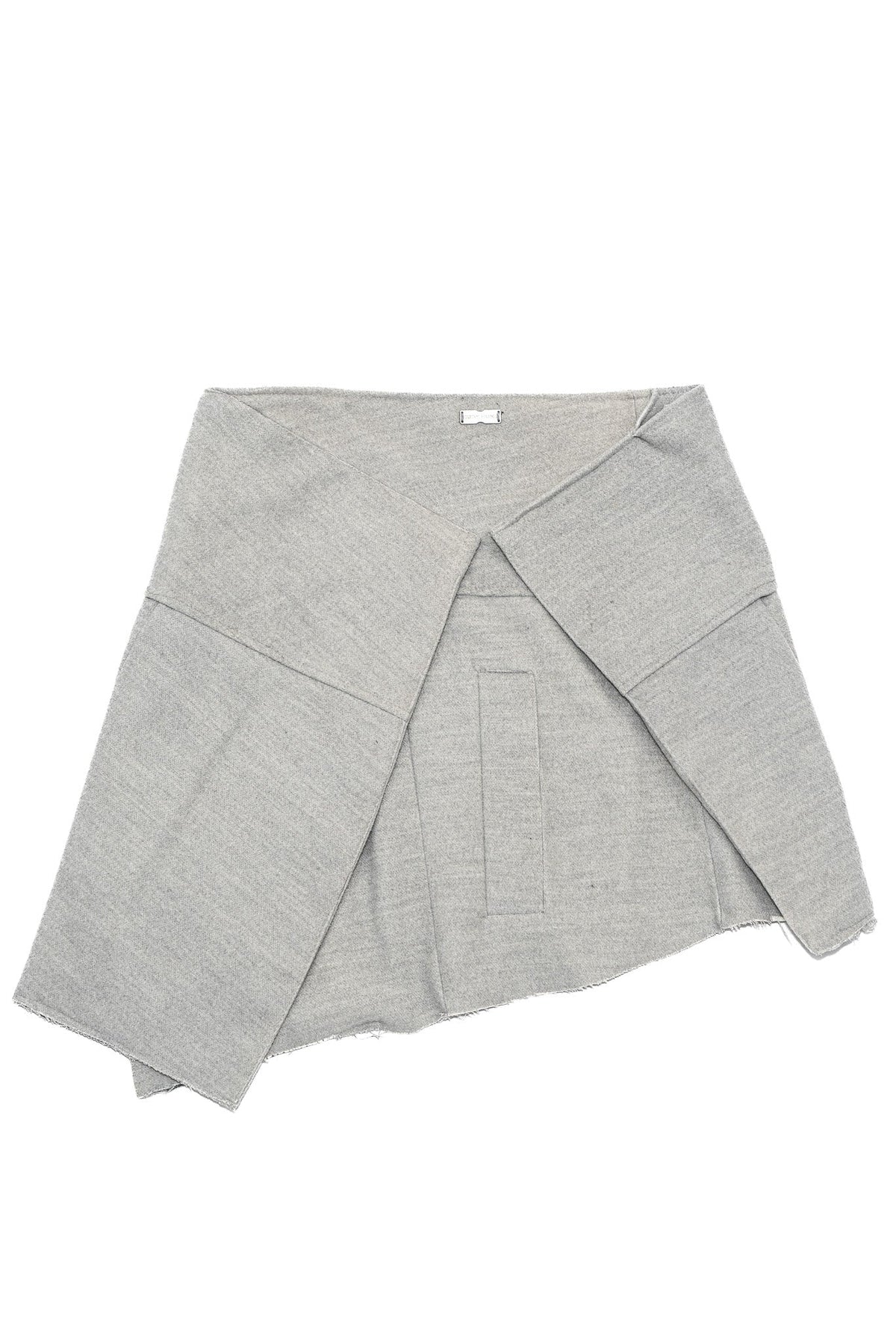 Moody asymmetric skirt