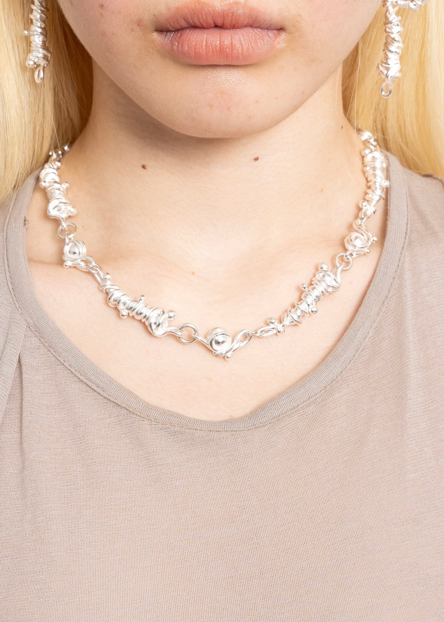 Omyo necklace
