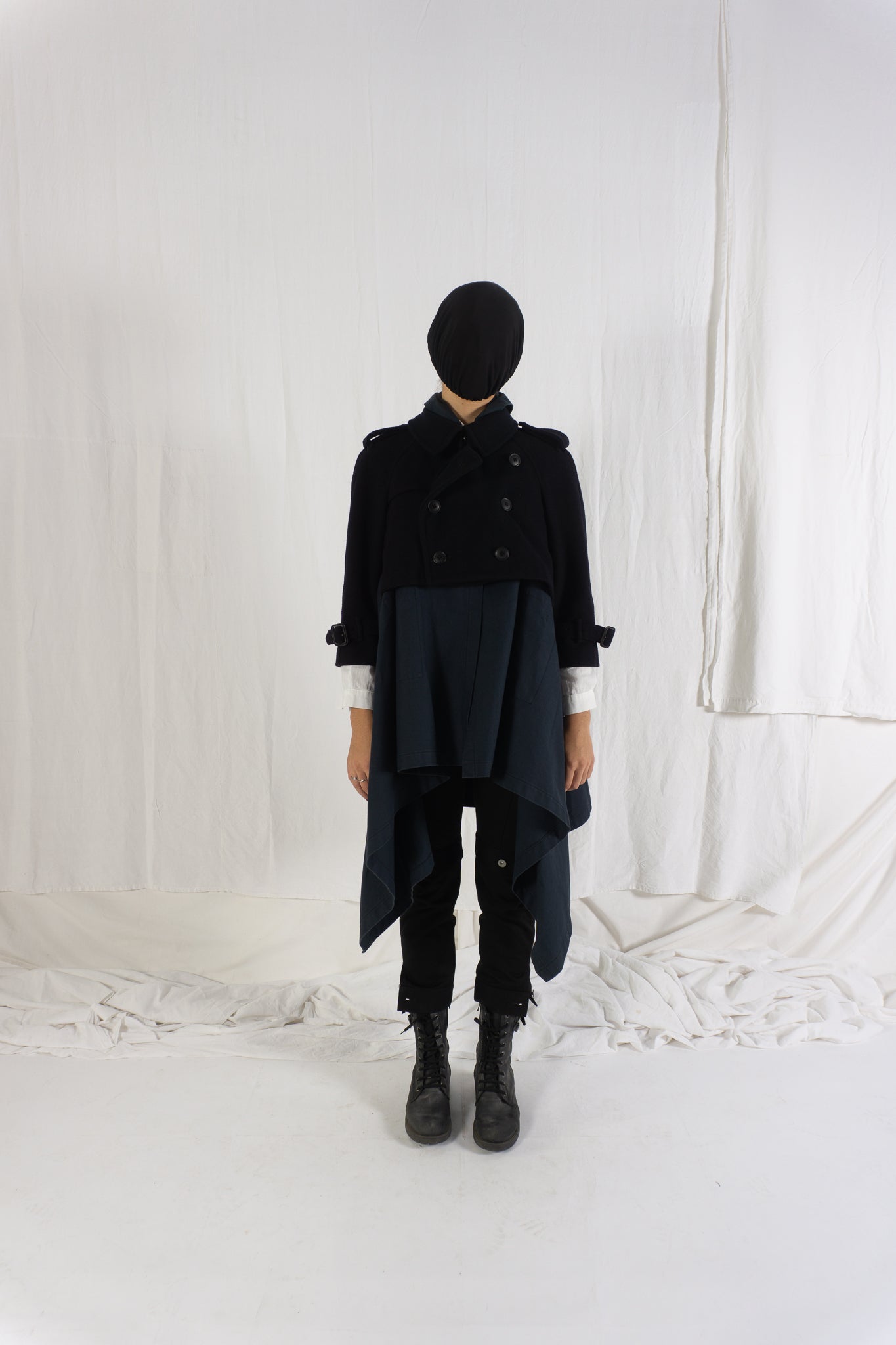 Comme des garçons a/w 2009 cropped trench coat