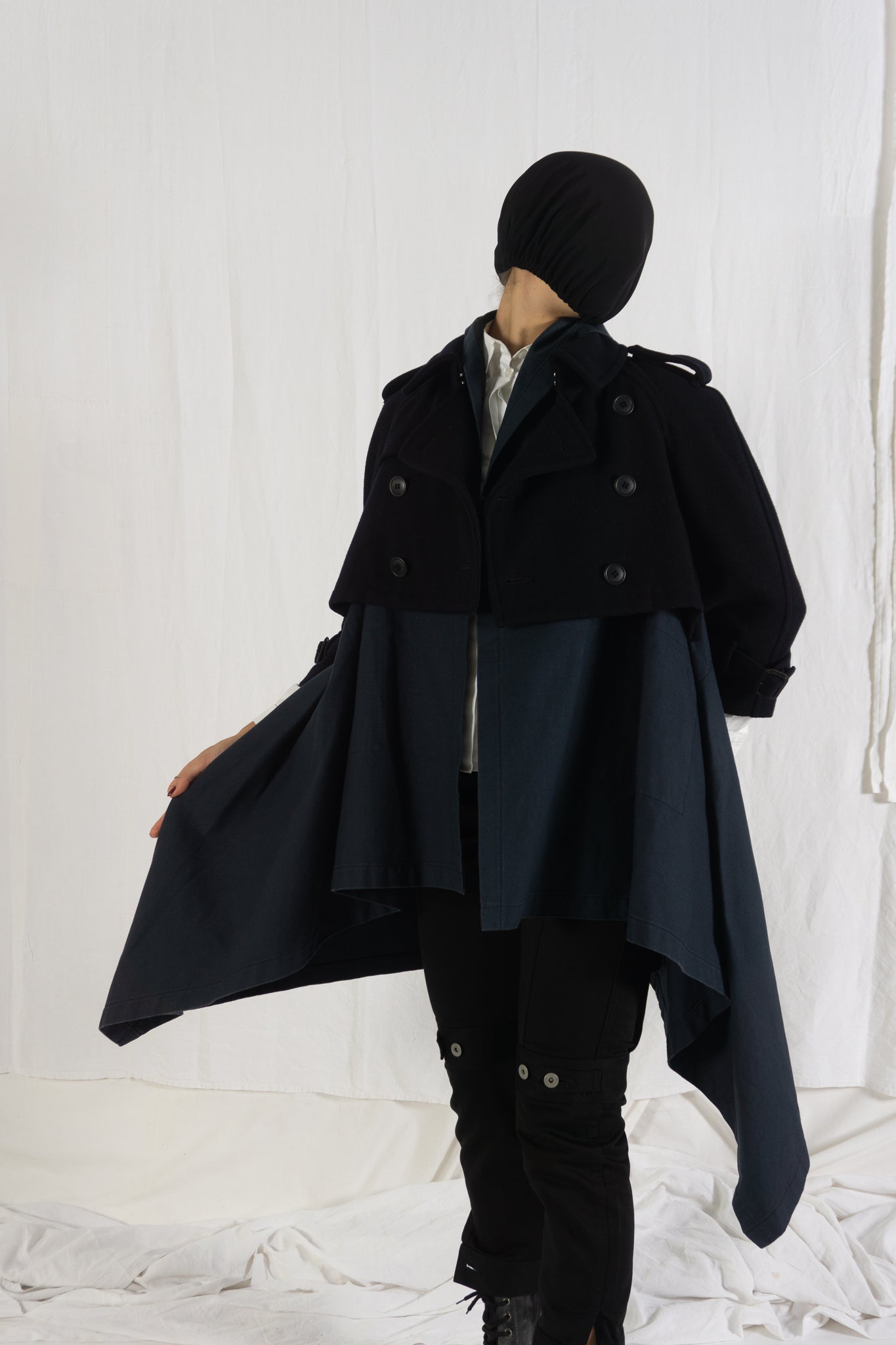 Comme des garçons a/w 2009 cropped trench coat