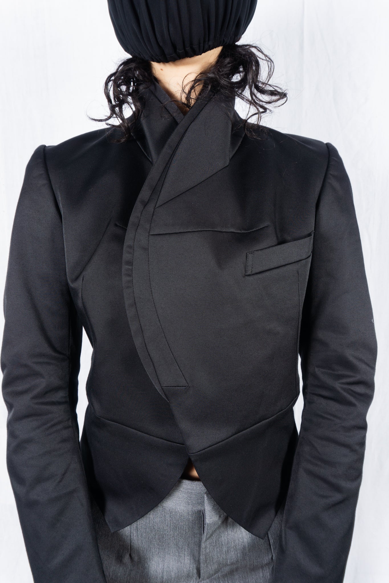 Comme des garçons a/w 2004 transformed jacket