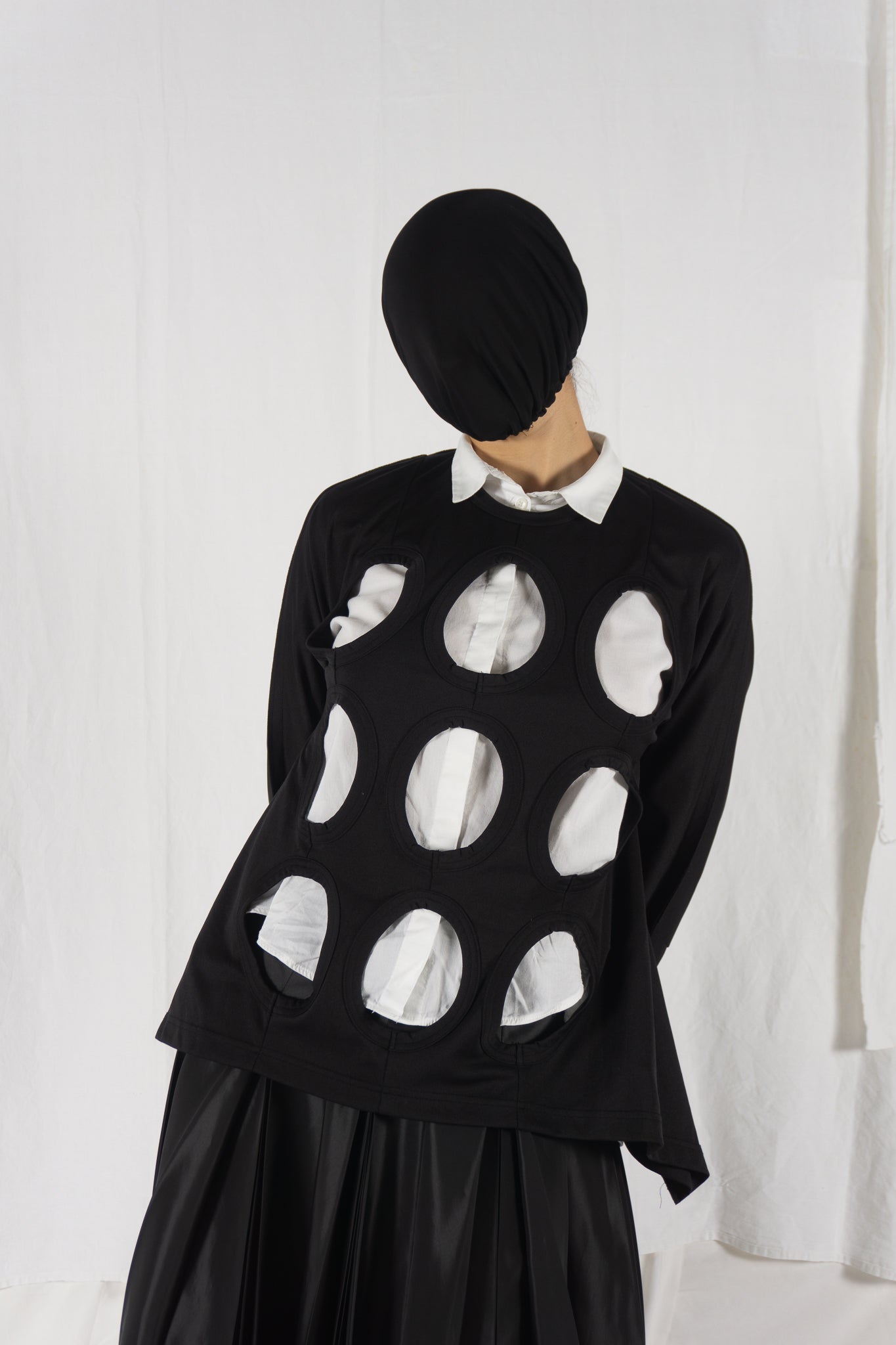 Comme des garçons s/s 2014 holes sweater