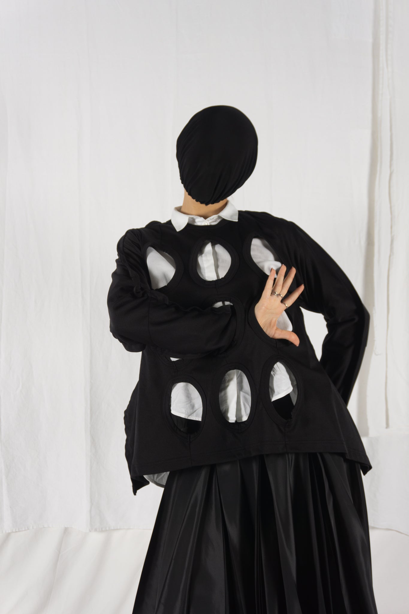 Comme des garçons s/s 2014 holes sweater