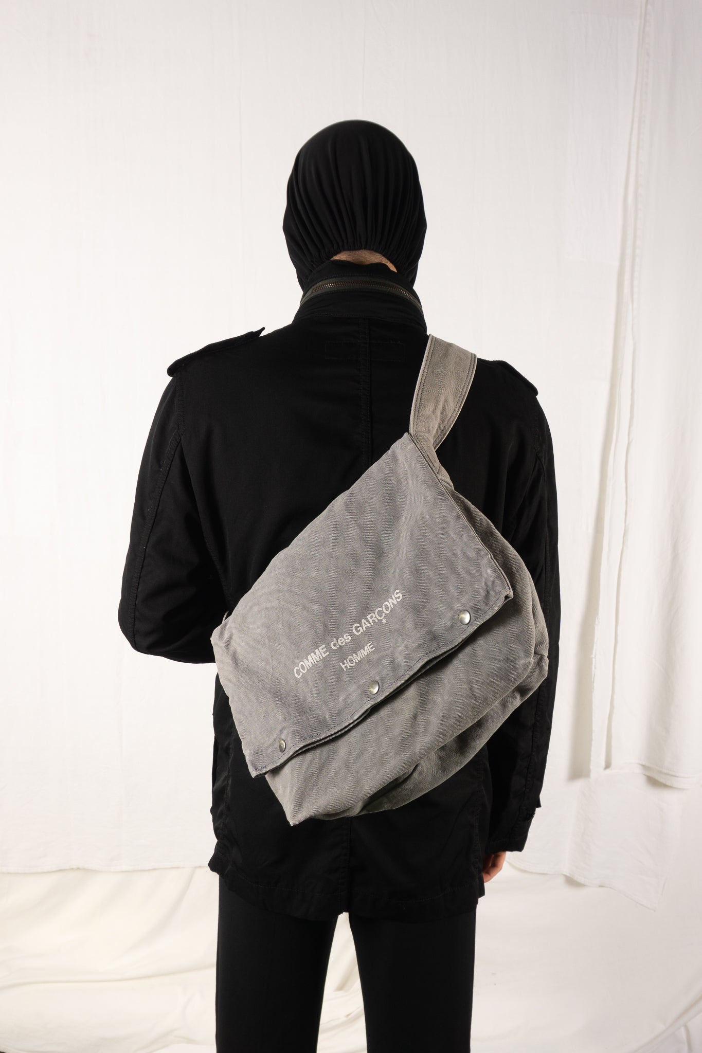 Comme des garçons homme 2000s studded shoulder bag