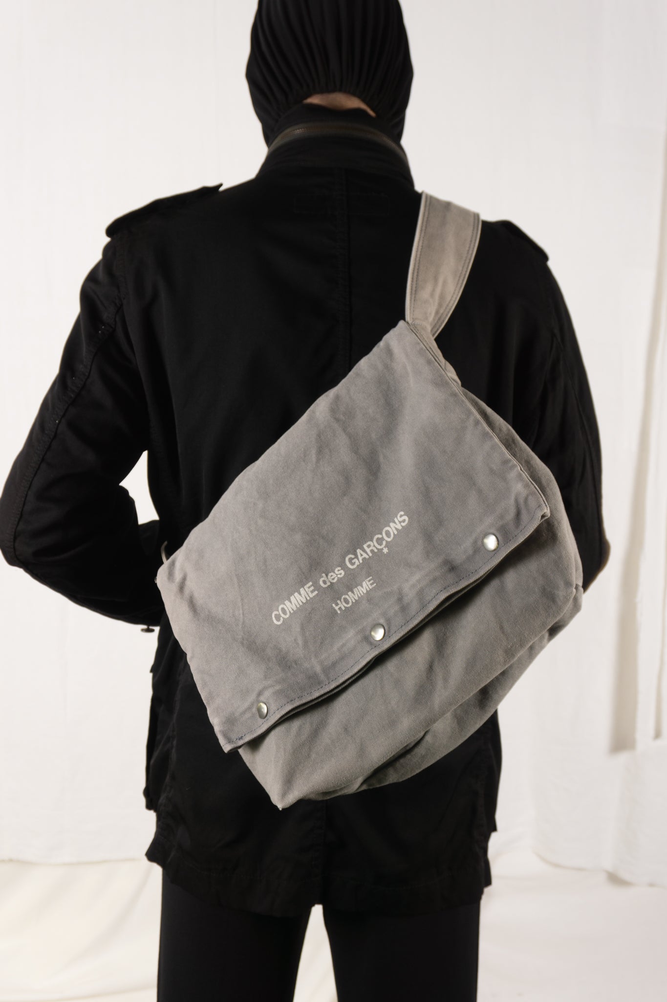 Comme des garçons homme 2000s studded shoulder bag