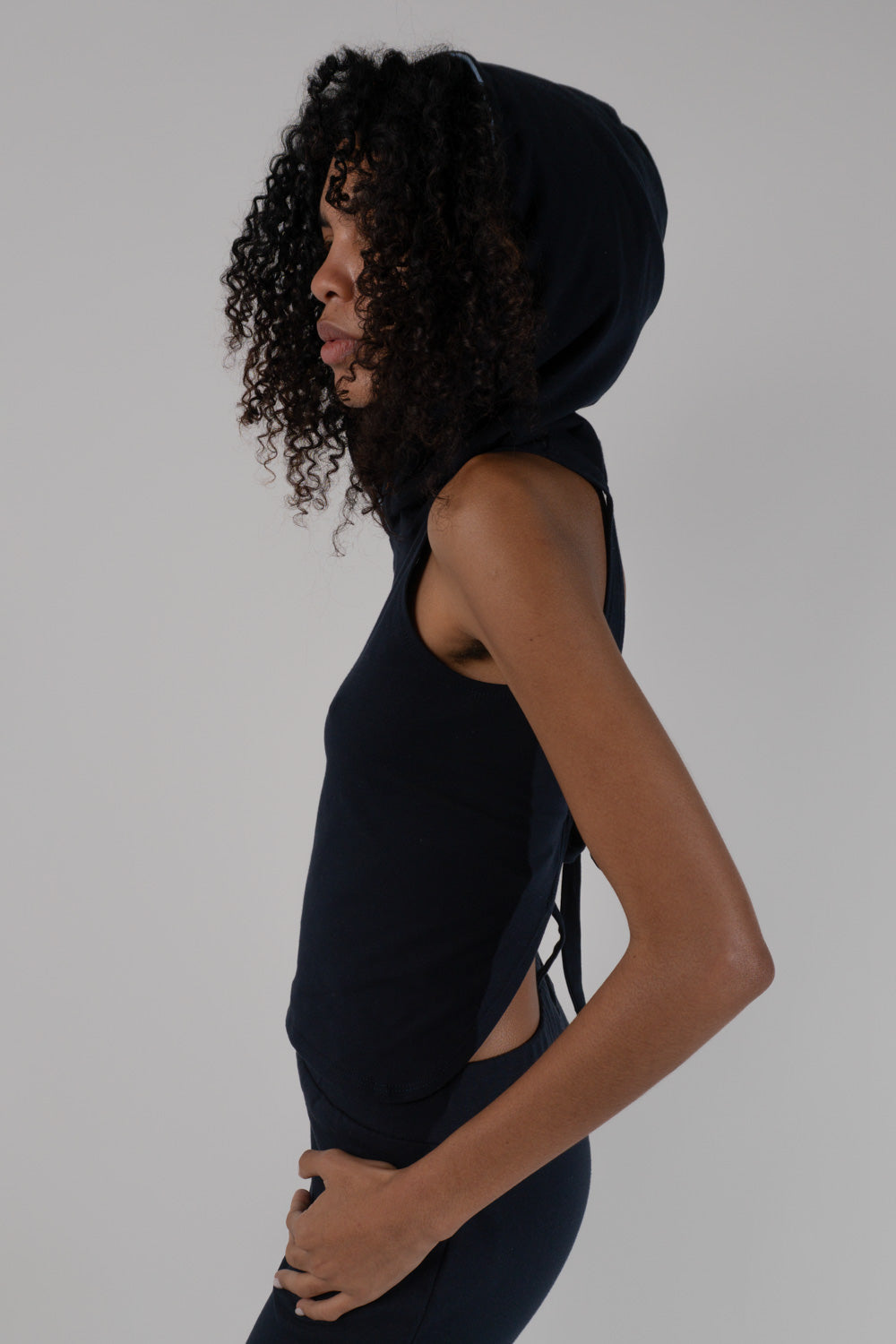 Jersey hood backless tank