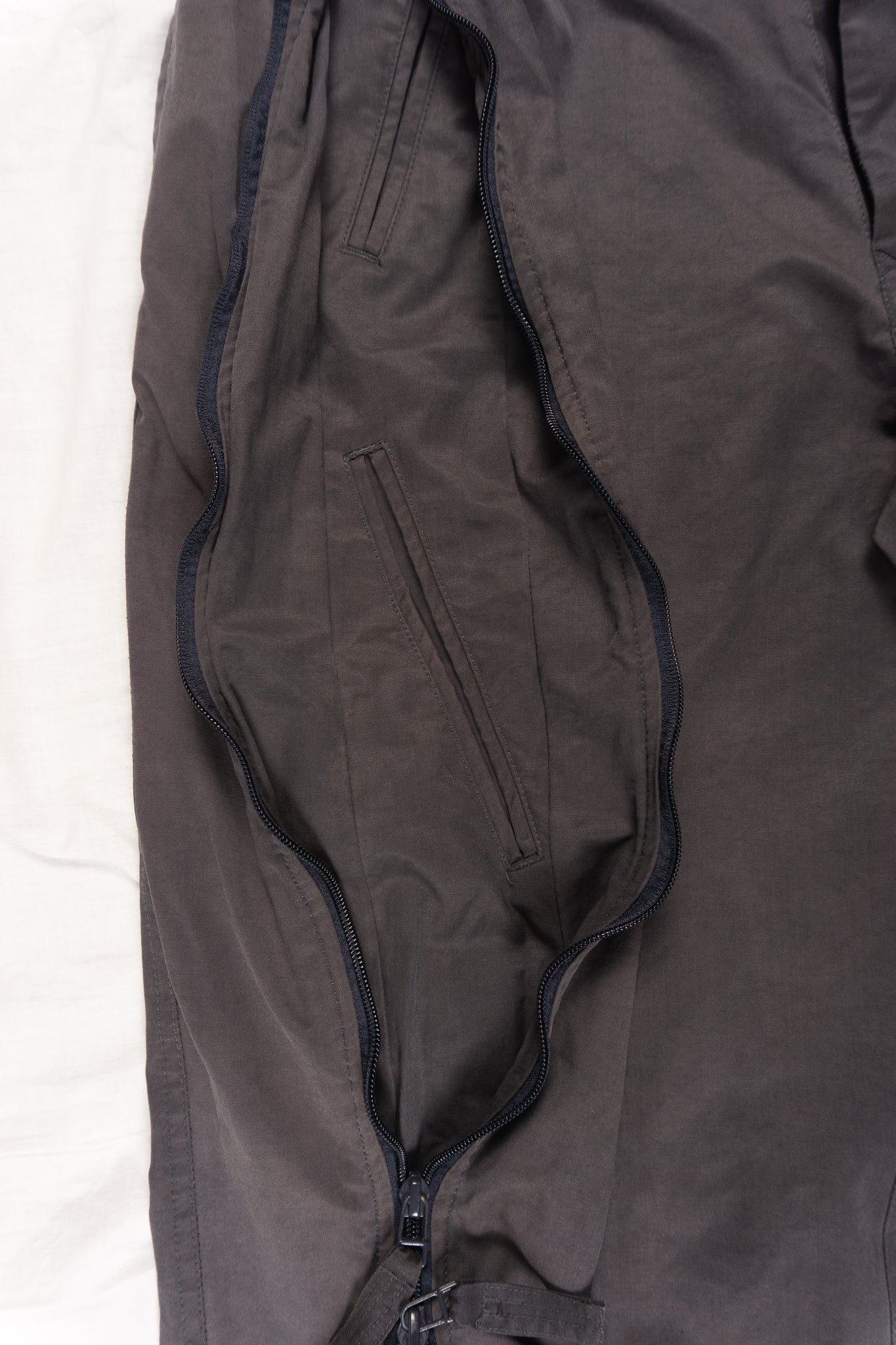 Issey miyake men a/w 1999 parachute pants grey